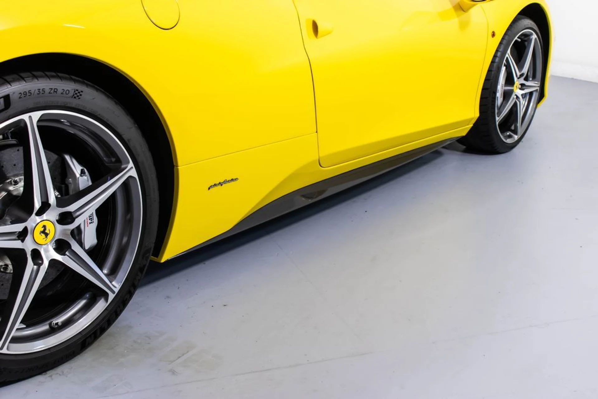 mph019_863982216_29b863946105e19fb6c9a5eaeaf5e7cex_cc2c0f5598