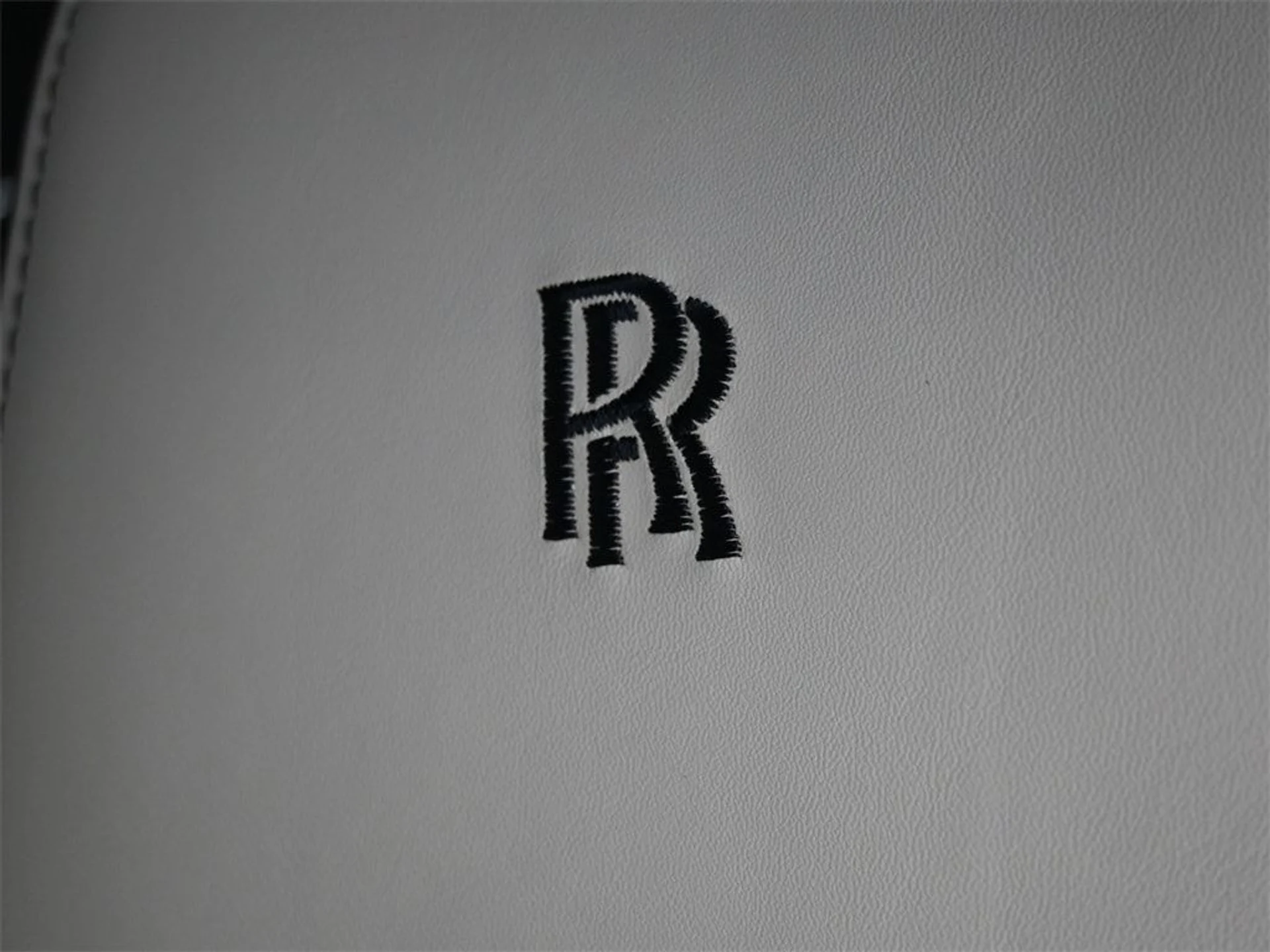 mph019_87093256_a7d8debffbde0c63a64f1710063e77a2x_407bd94921