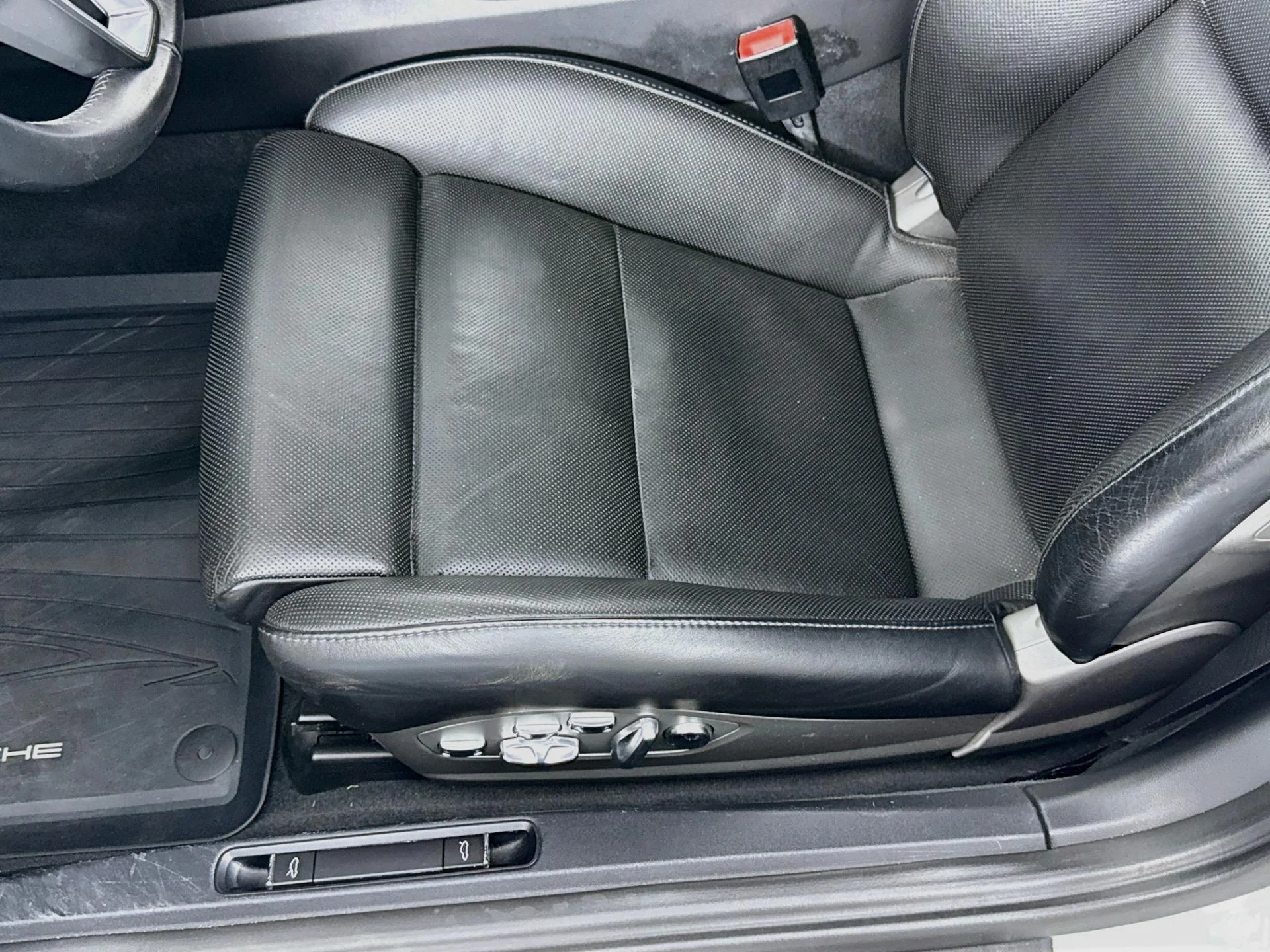 mph019_879920444_Used_2018_Porsche_911_Carrera_S_1791577842_12eecb6d8f