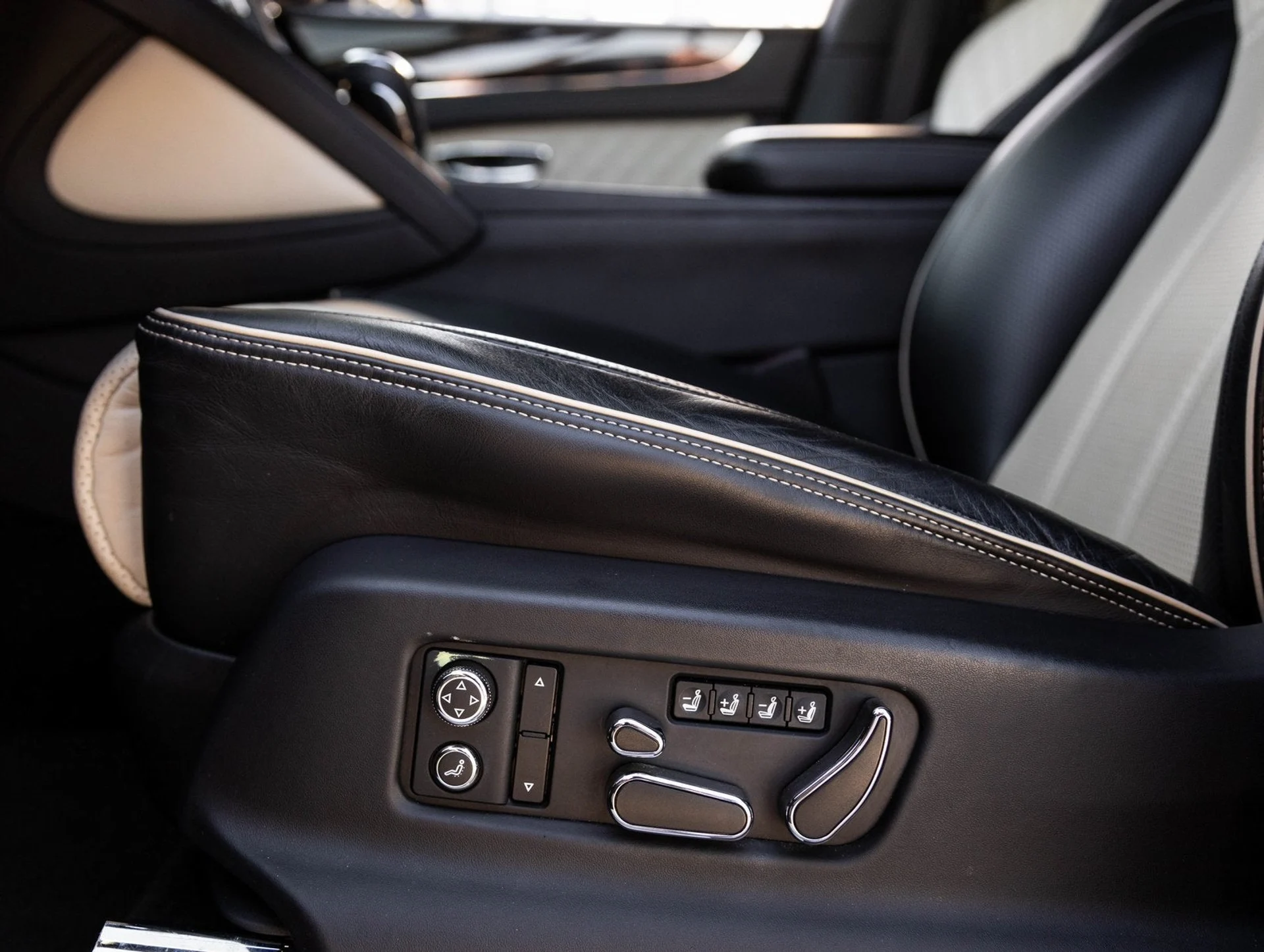 mph019_887903206_20_1e32d7166b