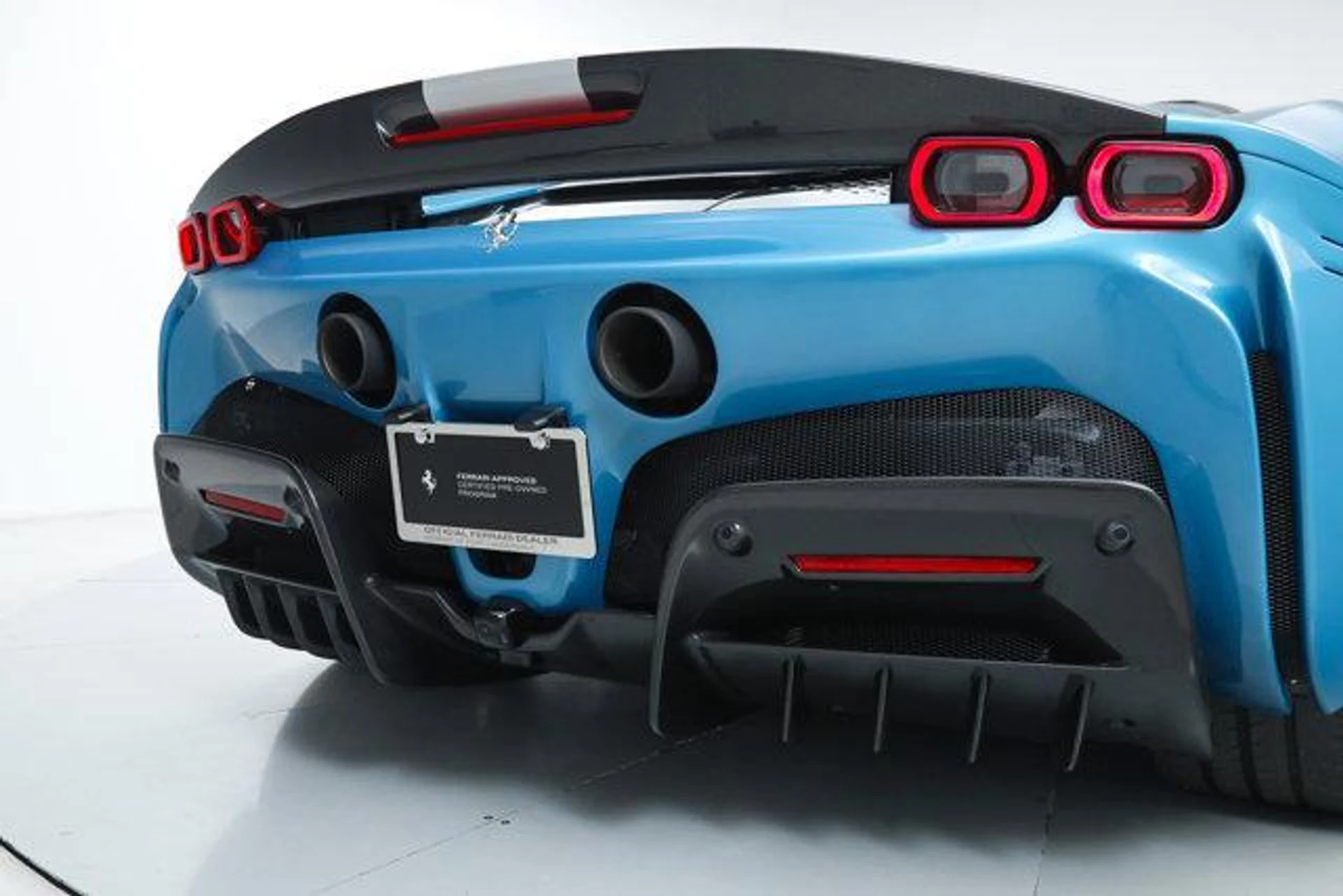 mph019_905051040_4_JM_Lc_Mz_Jlq_N1tj_Aihkkh5xm_Amps_fd04514a72