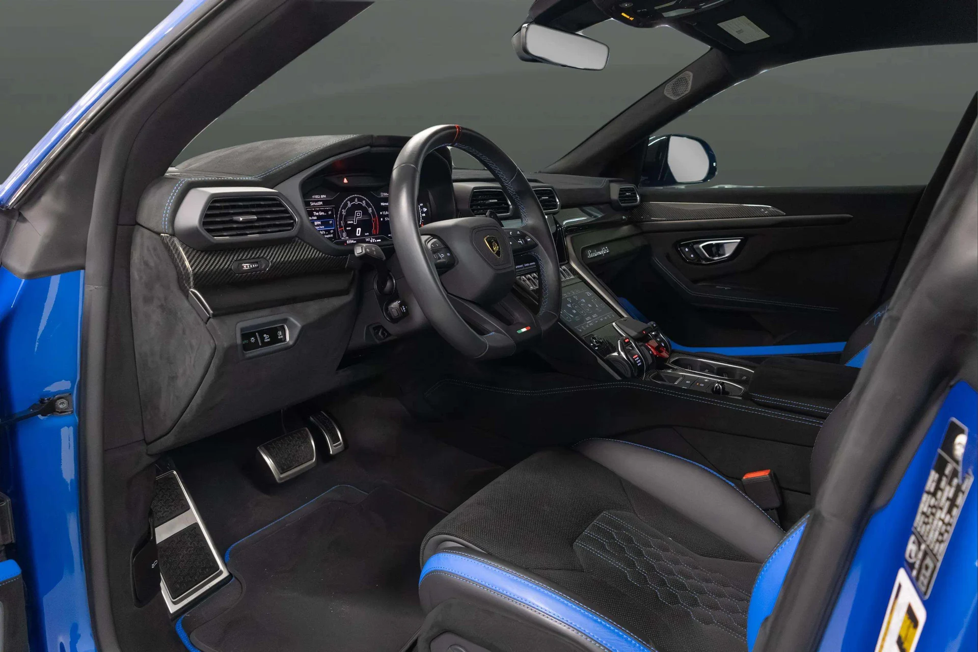 mph019_907240730_a65e08a2_98d0_4e98_936b_09ff1f07dbb4_202420_Lamborghini20_Urus20_Performante2028_ZPBCC_3_ZL_4_RLA_3399429_20_7667cd0d9e