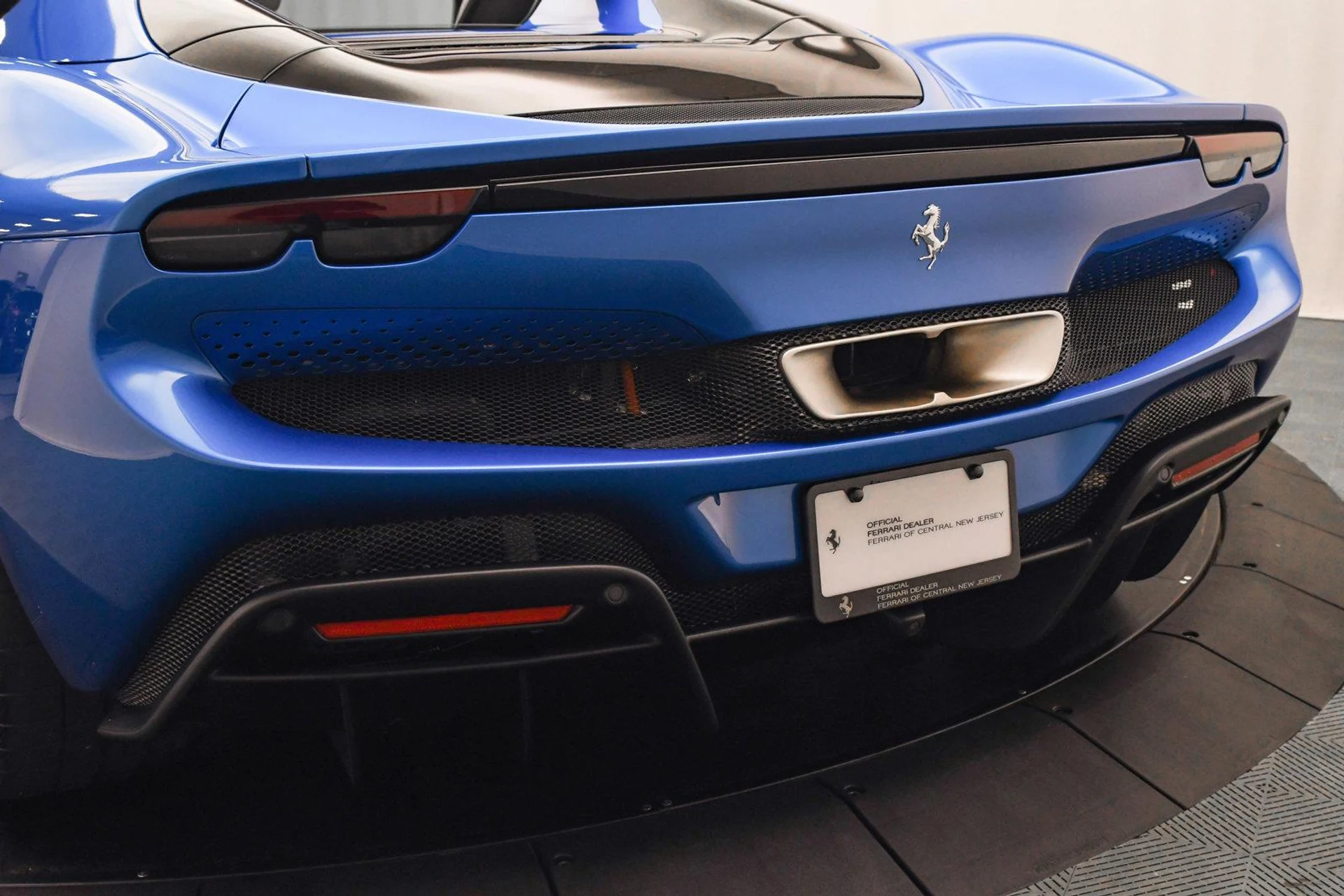 mph019_908170334_Used_2024_Ferrari_296_GTS_in_Blu_Corsa_1735031198_41472aca71