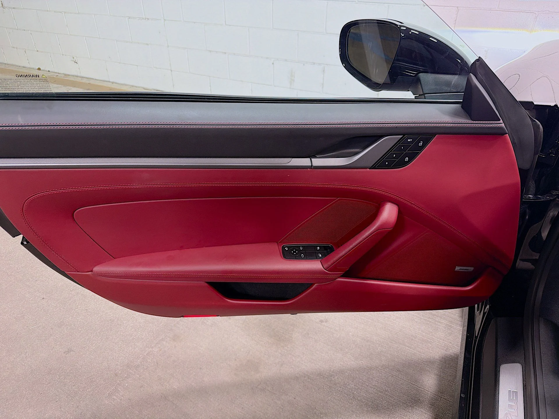 mph019_908466656_f30794af18357412536e95ae5d8a8fcc_dac2927695