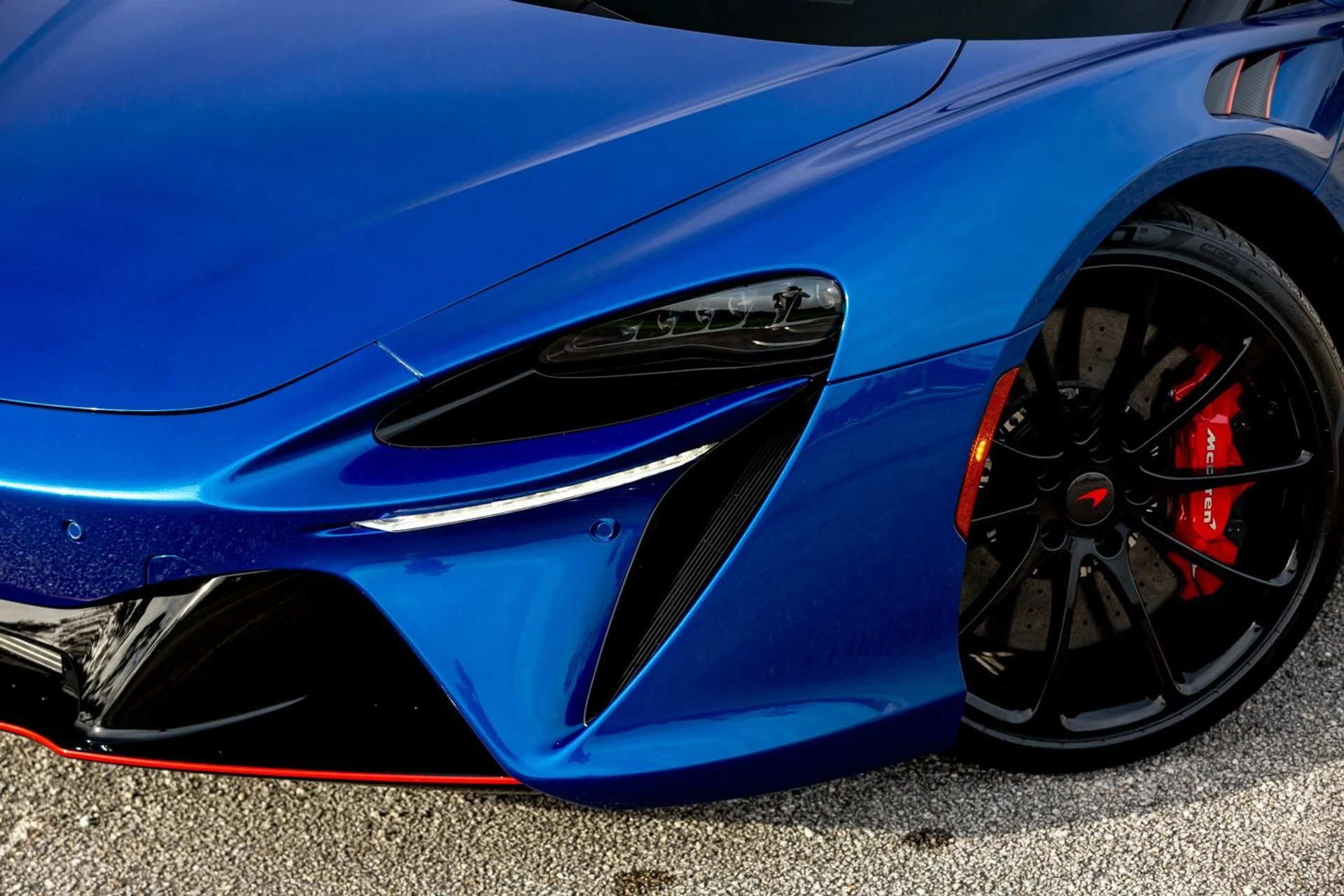 mph019_908871733_New_2025_Mc_Laren_Artura_Spider_Tech_Lux_16164b1de9