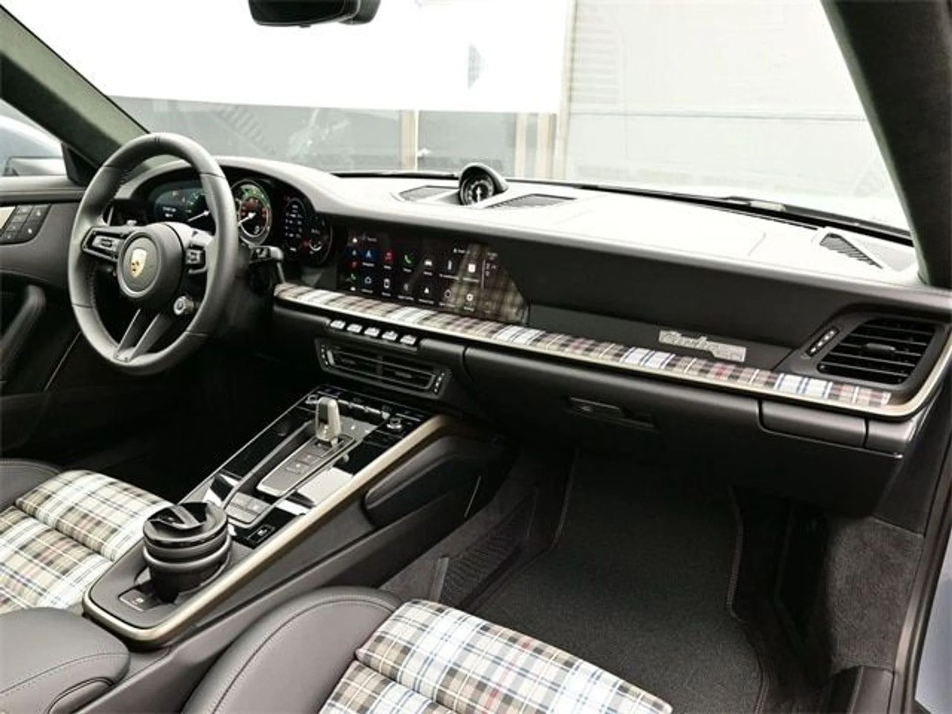 mph019_911388161_6dbdb6b1ef44f88cb31d5fd8d9d702b2x_2475279bbb