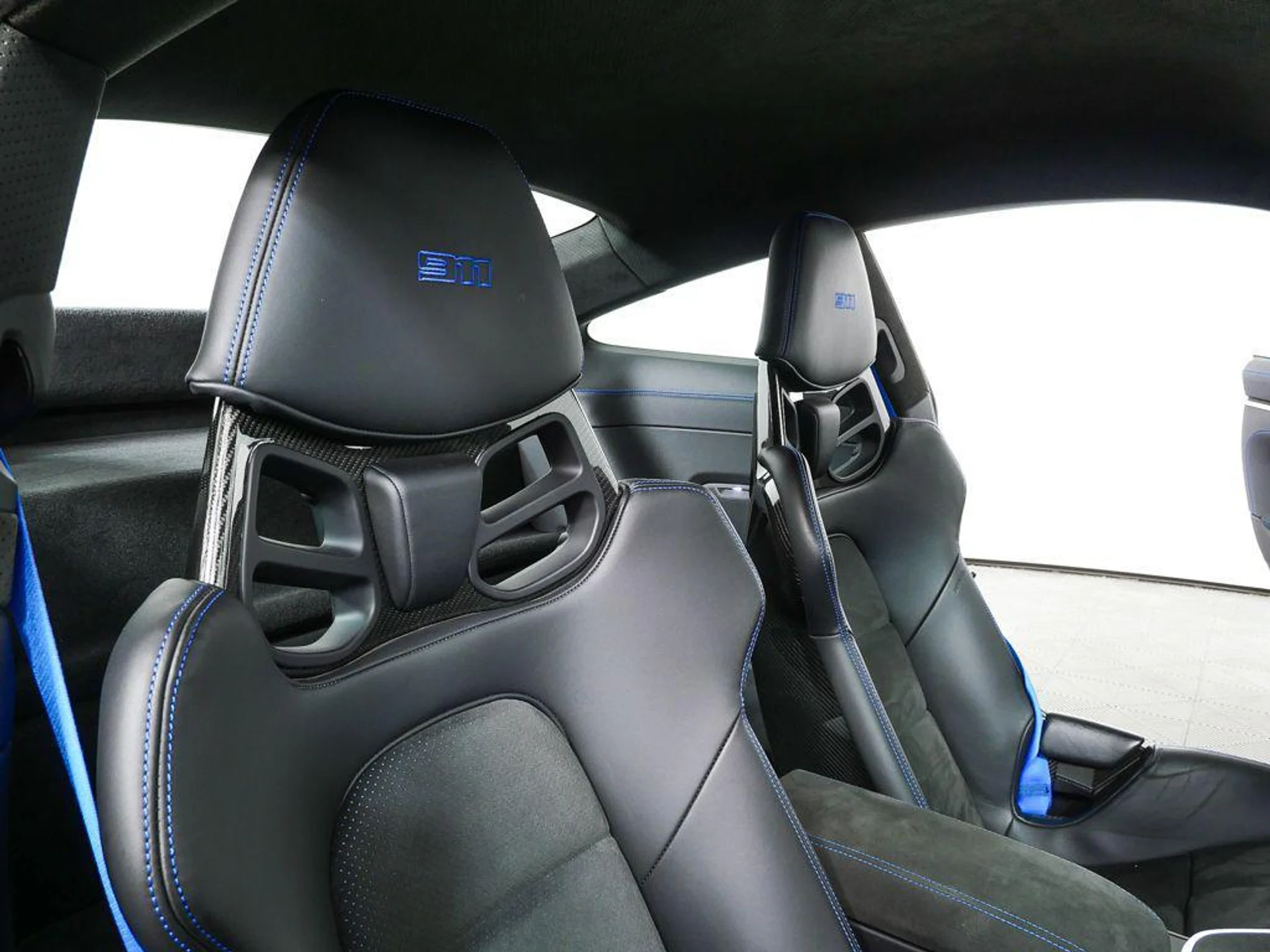 mph019_913707633_aik_fqds5m_I_Oxre_Emh_N1_Tr_Udb5_I_d205f930bf