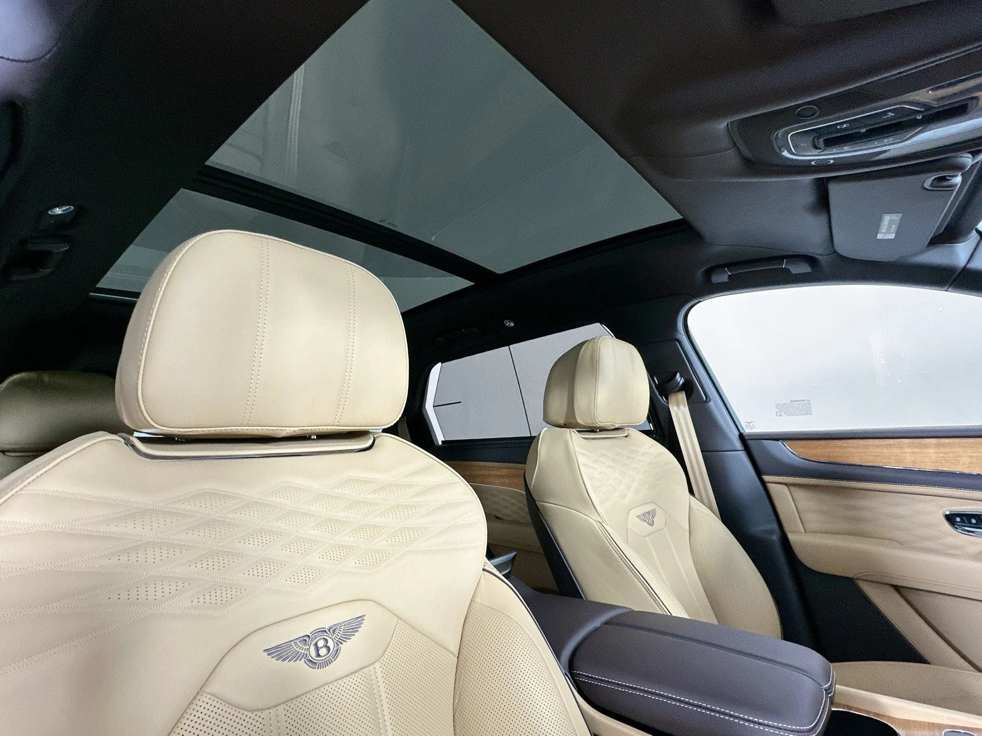 mph019_915841140_20_9c23021010