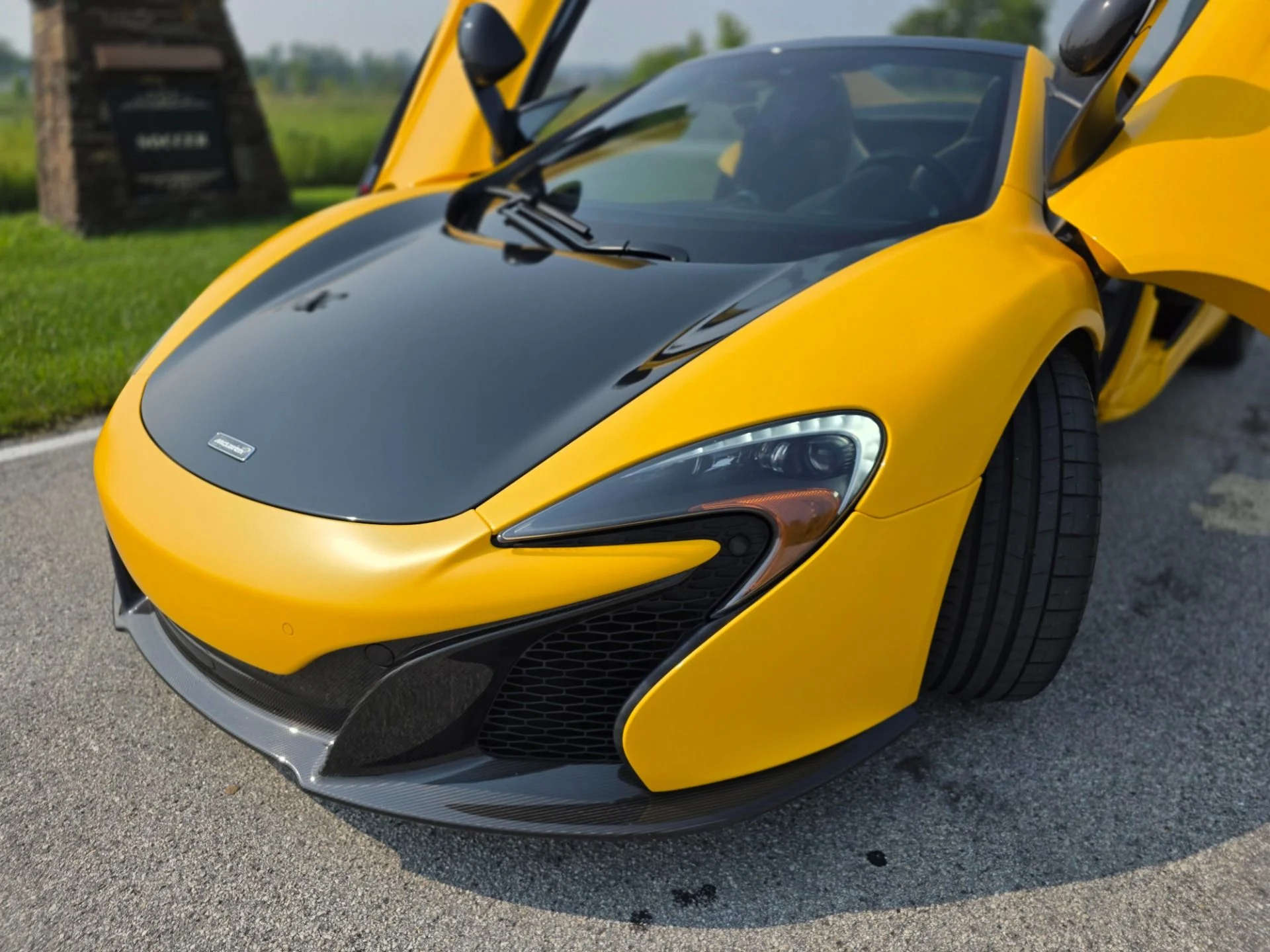 mph019_917552428_Used_2015_Mc_Laren_650_S_Spider_1754412764_e1148c718b