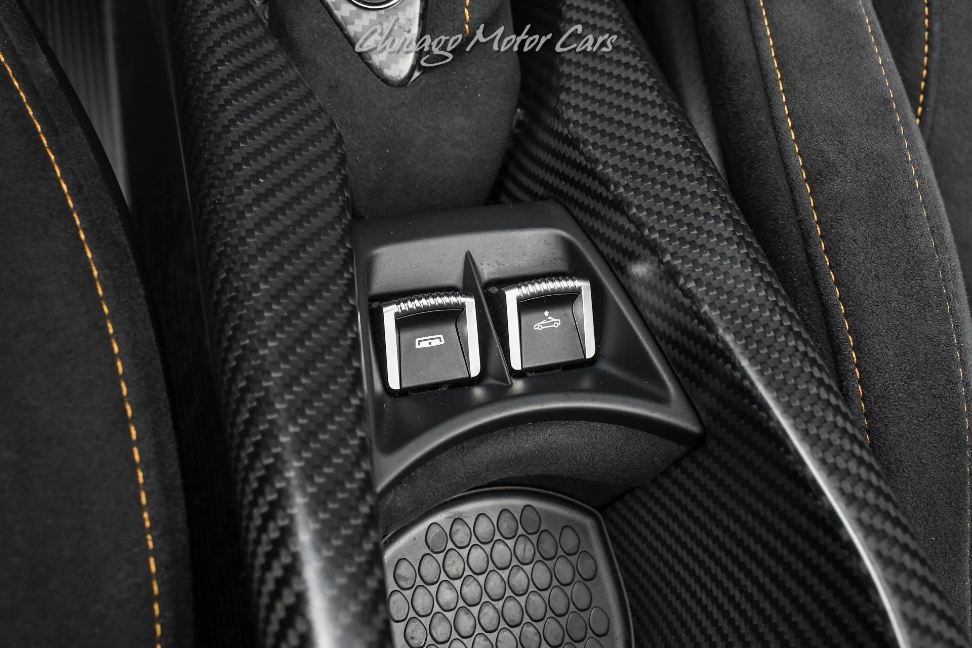 mph019_926779220_10336_p20_l_1ece033b1e