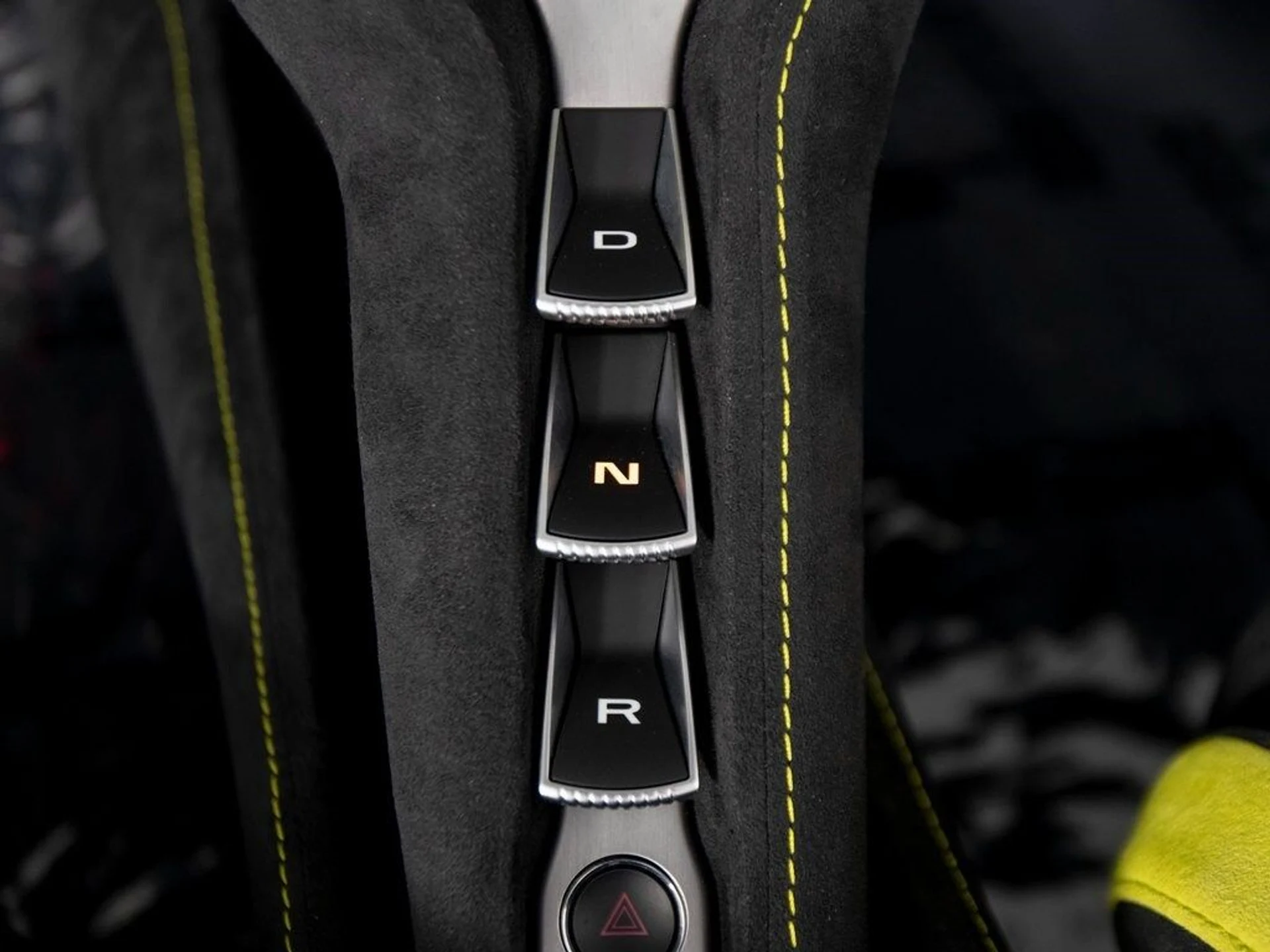 mph019_930741880_8a014a0de01ac9bda1665aff508eb4e1x_1660e91144