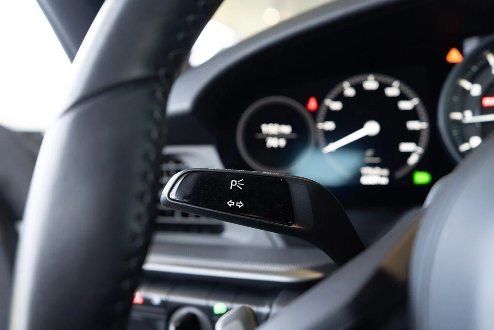 mph019_931444801_k_m7_E1h_Qrhkb3as3r_By2_L_Ar_Rs_Vc_97358e5943