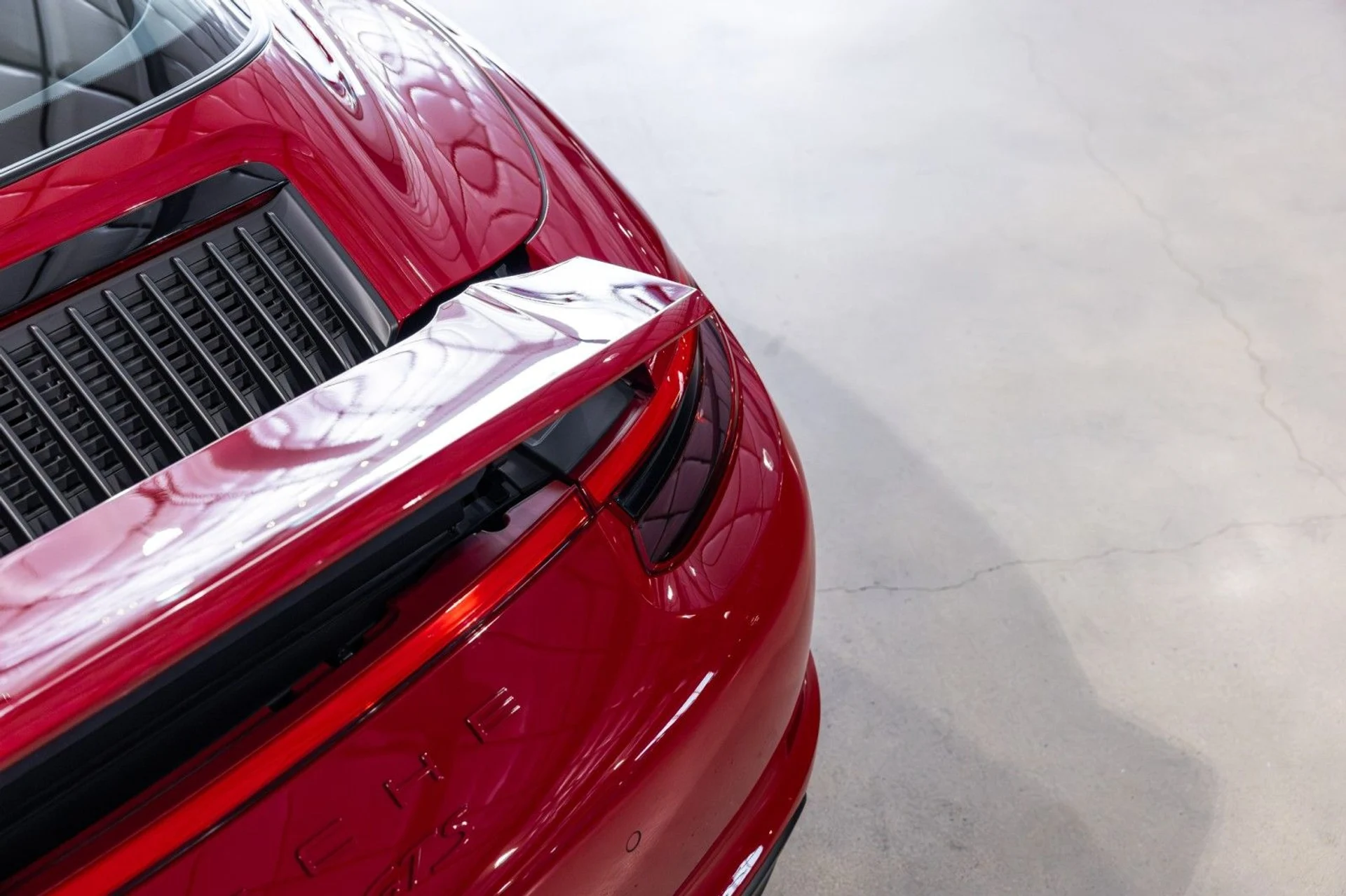 mph019_932705663_BQ_651dc45c6c