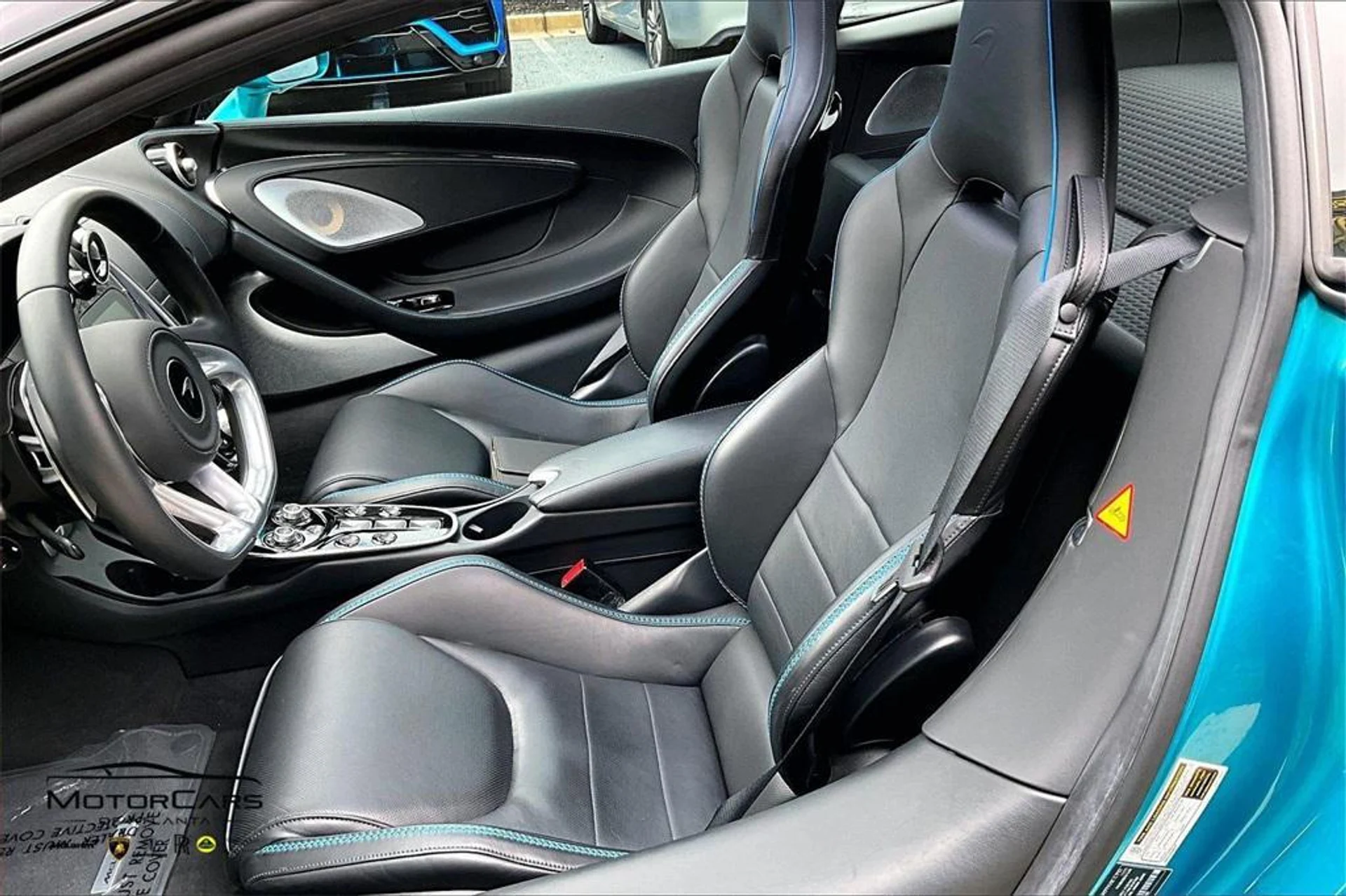 mph019_932989852_Pj_Aiehk7u_F6oo9_L_y_W5_QID_Ew7_U_ff22961d78