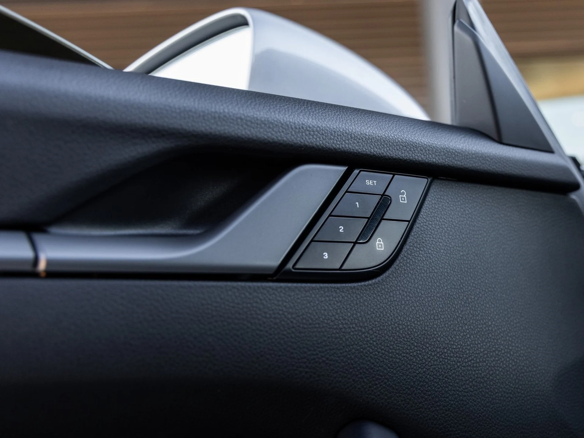 mph019_933754394_20_15fbd8ad44