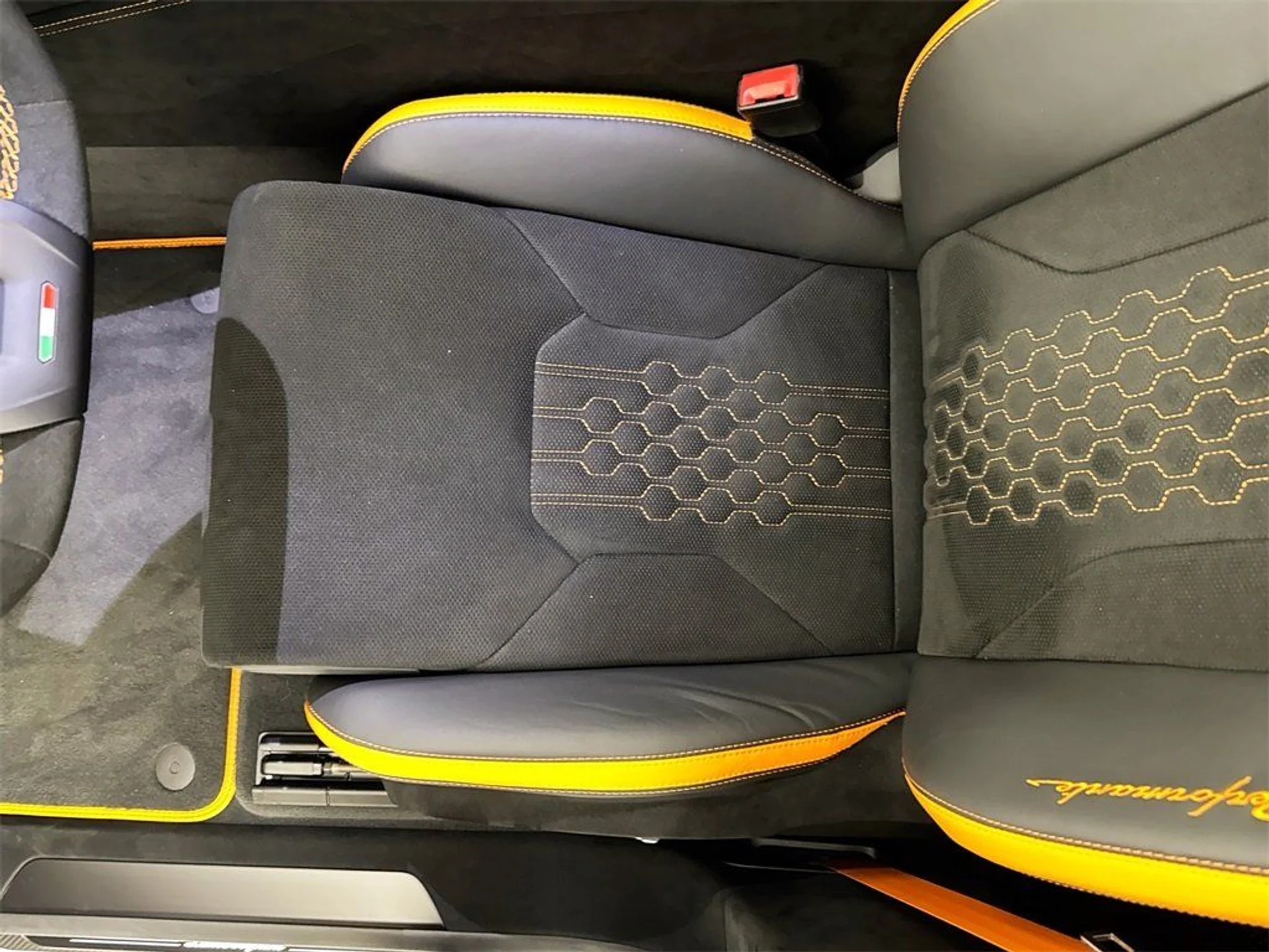 mph019_936900704_47bf75fa4af979d3974b17aa95d1c4a5_eab72bae58