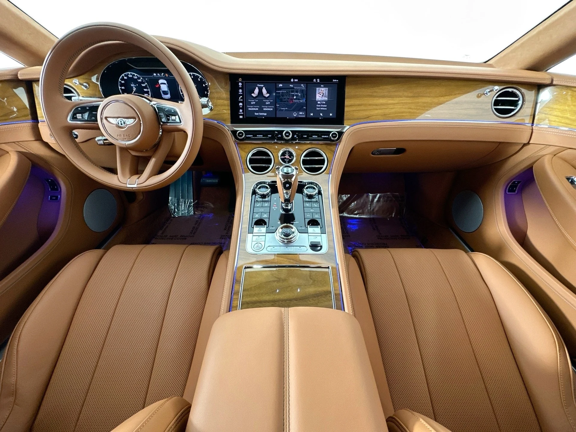 mph019_938237579_20_cd96bd4984