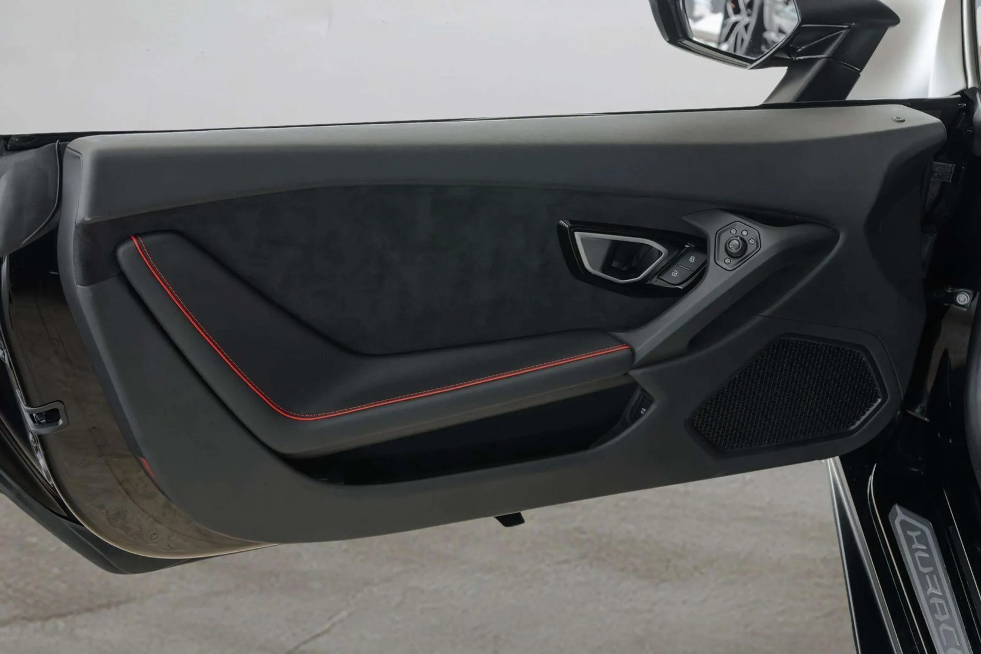 mph019_939581666_348ee3d7_4b80_495e_bfca_ed95d5f5b30d_7c0b7d3313