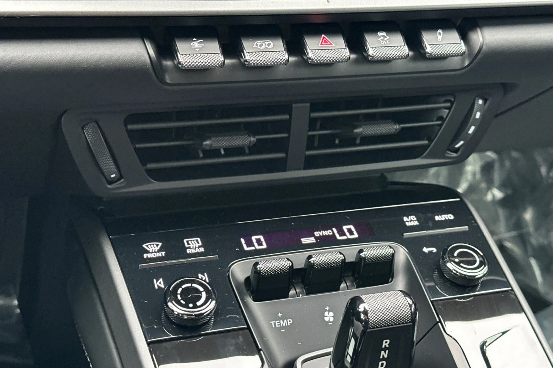 mph019_942261448_d6ce57d3309daead535be41b3e6644d6_70cd5c046e