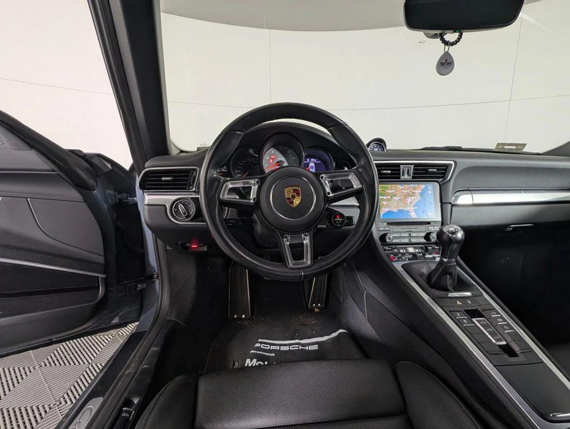 mph019_942687380_Txsoa_M1y_nz_K2hg_G_Si_NP_Xv_Mec_Rc_3d66fbd70c