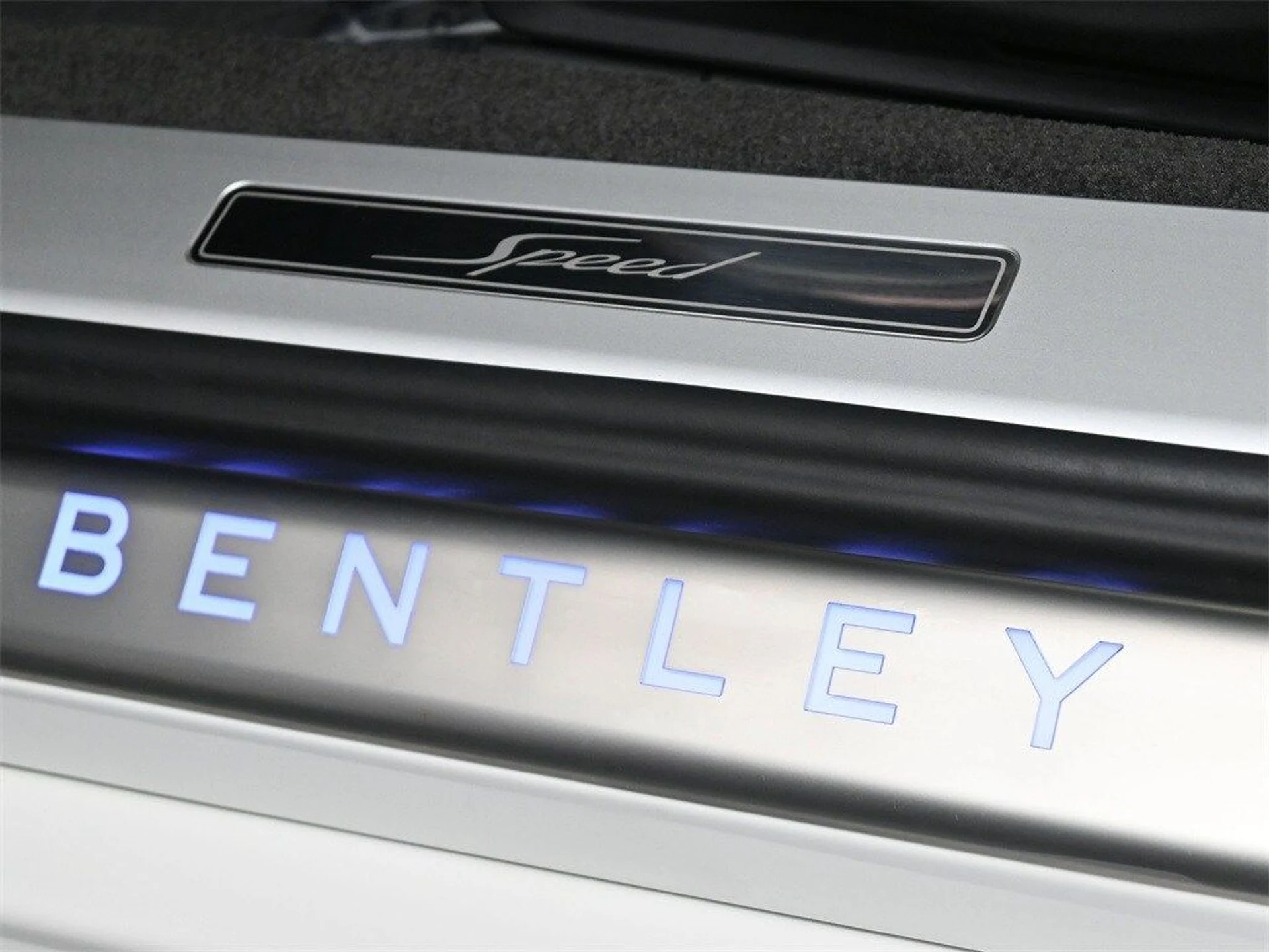 mph019_94725695_9cd7c1d39184d0f1a80c50b0d815a932x_2e0a251ea9