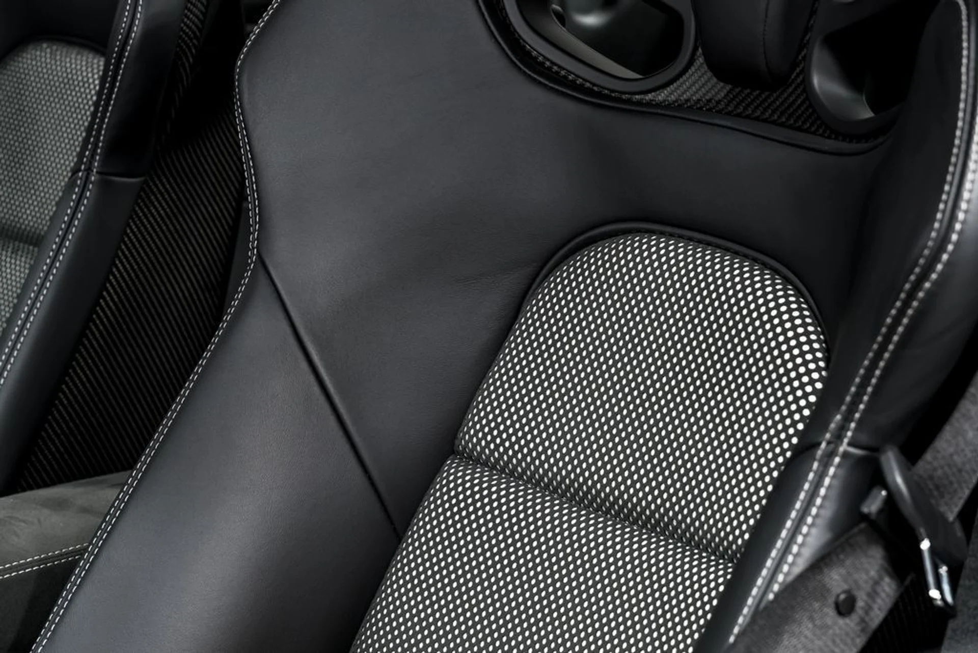 mph019_948457992_7fe951a722366981e43ec37f6d20611dx_a466d23ca9