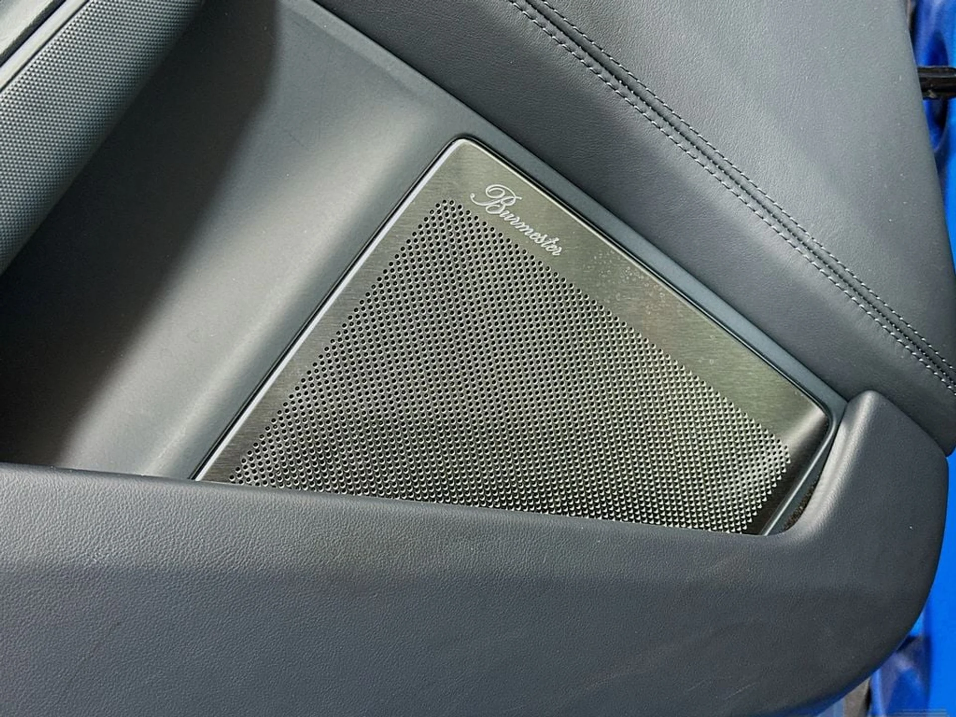 mph019_948965985_6861e806037f41b8ee2f5d002dcf2411x_b642d6e03a