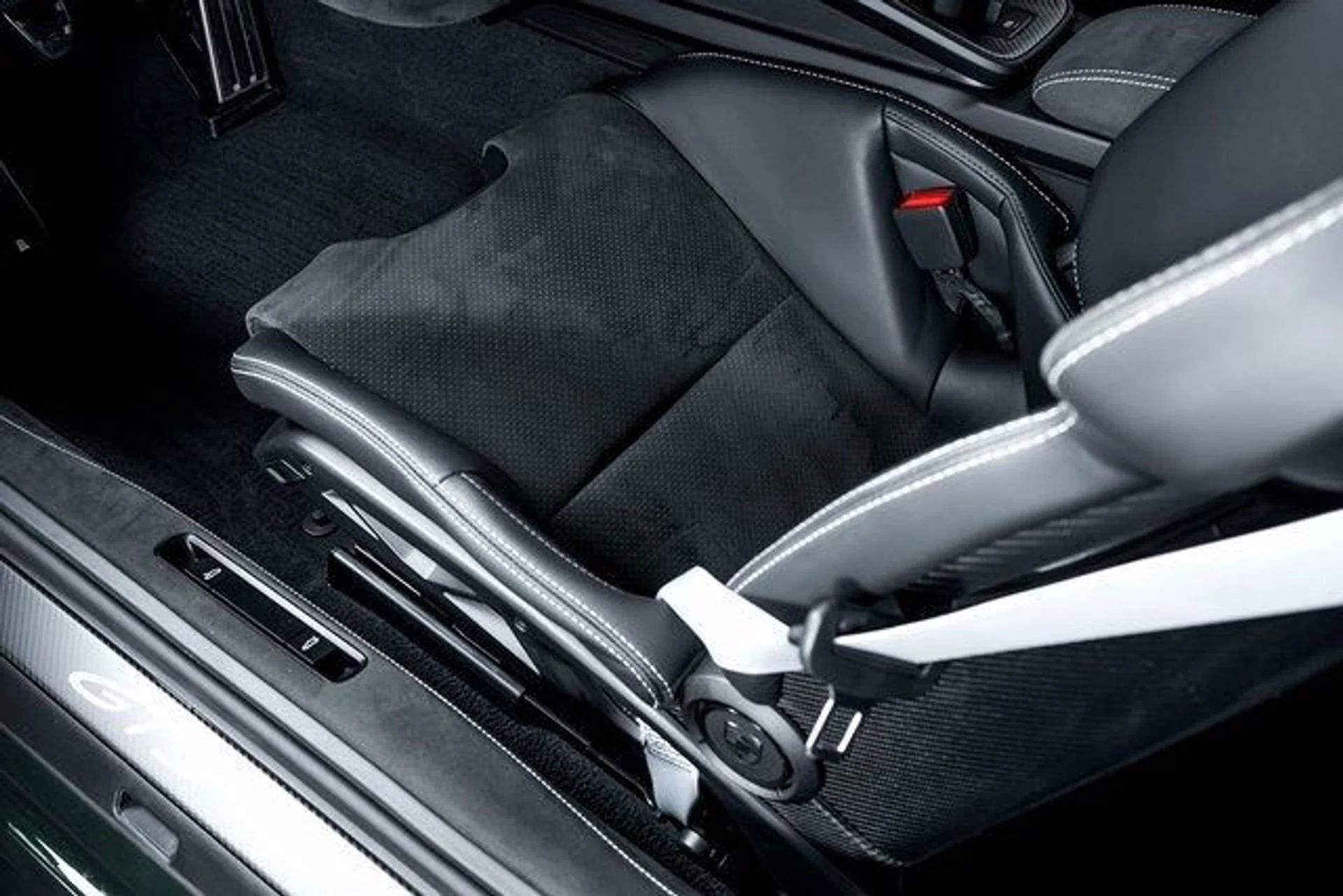 mph019_950852661_61bc1ac2388091d4e4ed54159359aa7ax_f58ae57b32