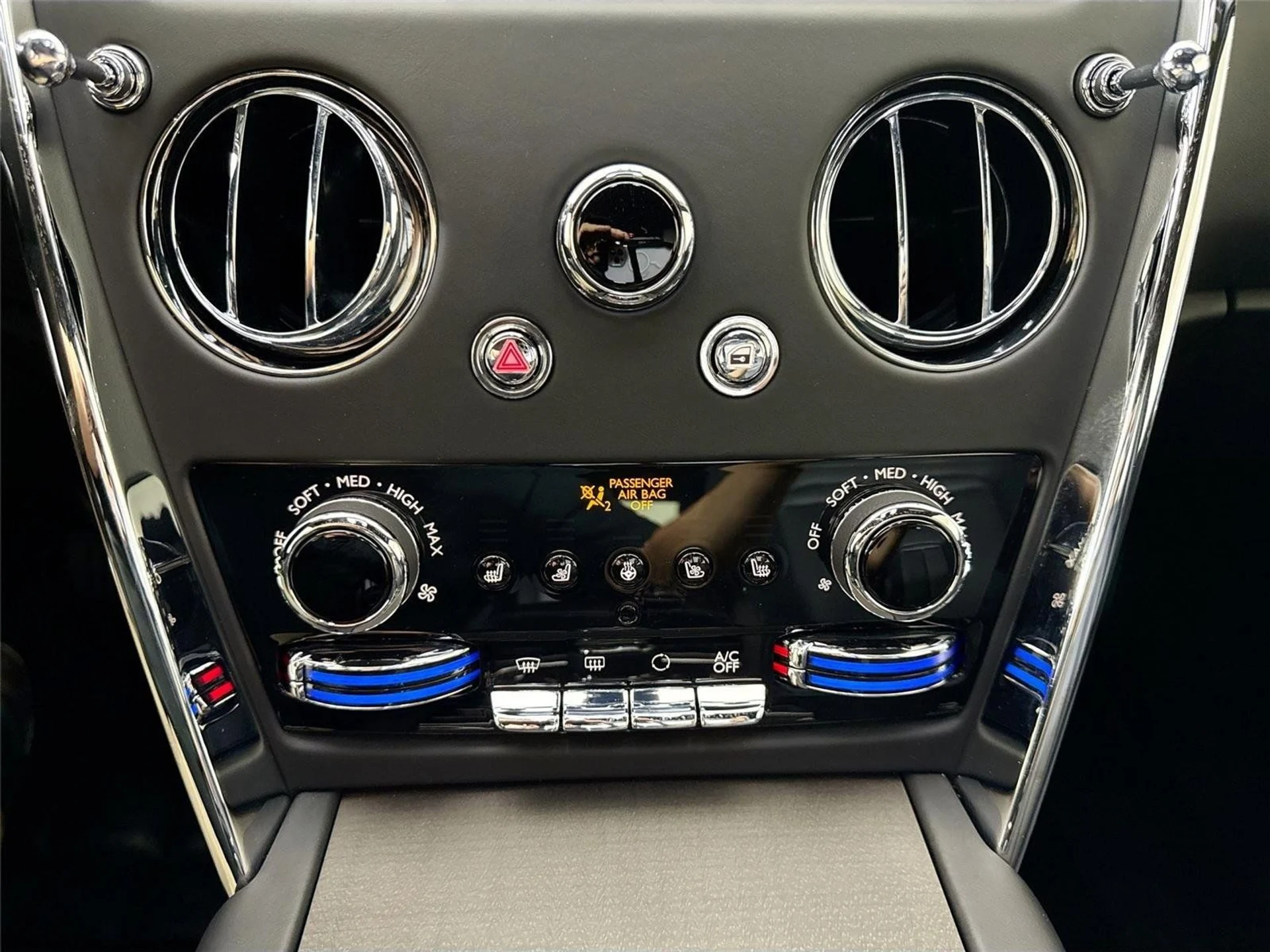 mph019_951661598_aa853c73ea9ae3e570d0bd7befbf30b5_3ccead21c4