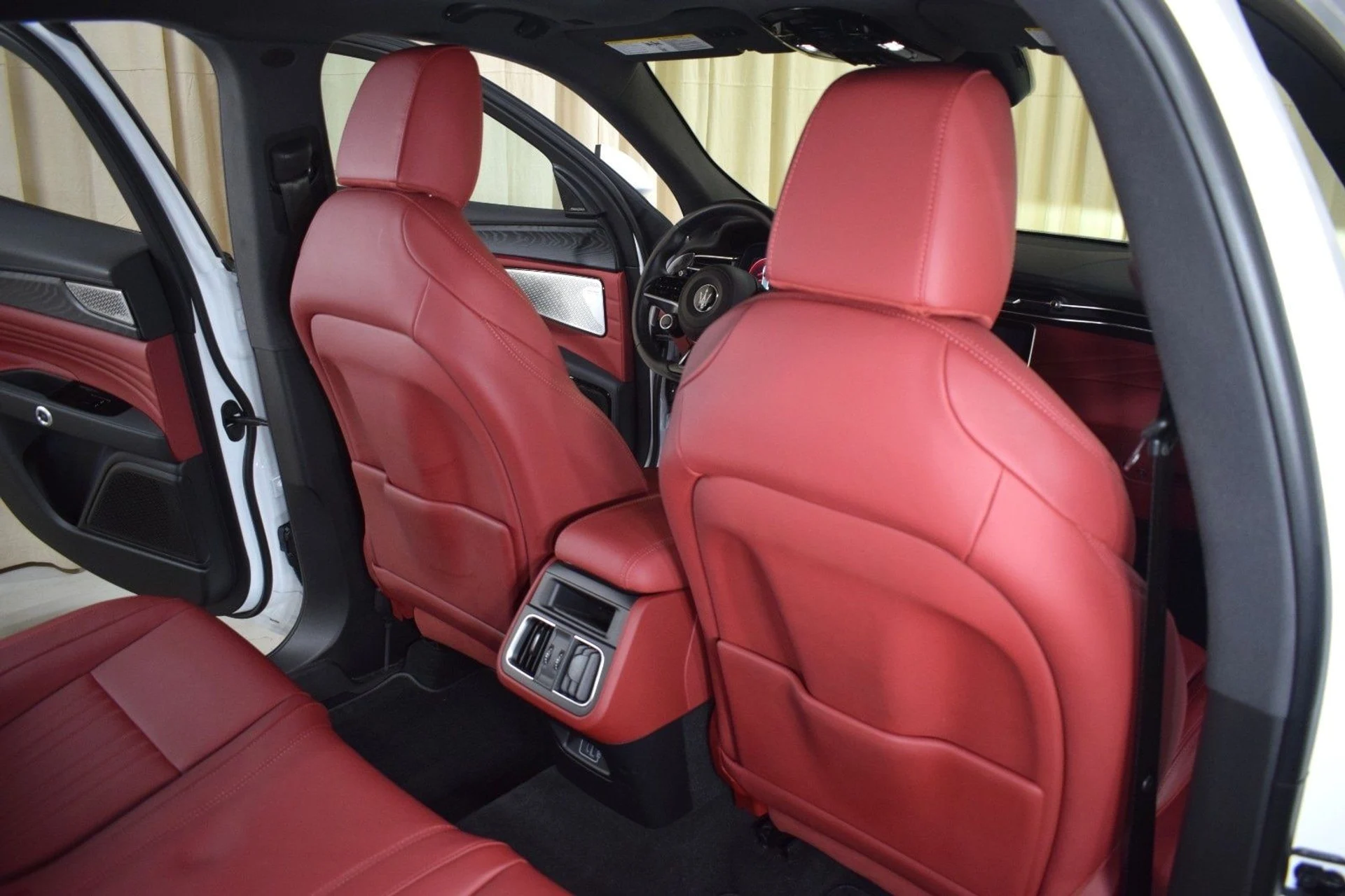 mph019_955297516_5558f68cda4f0d44132f116118211073x_794b1ccd8a