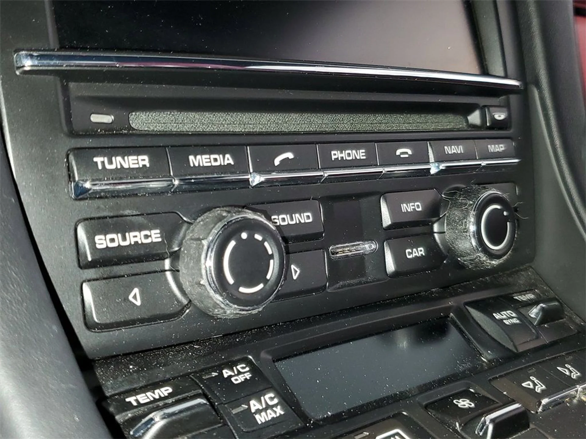 mph019_964610004_35cd2b748a5496a3f7451ce0e069a5ab_3f24fac45d