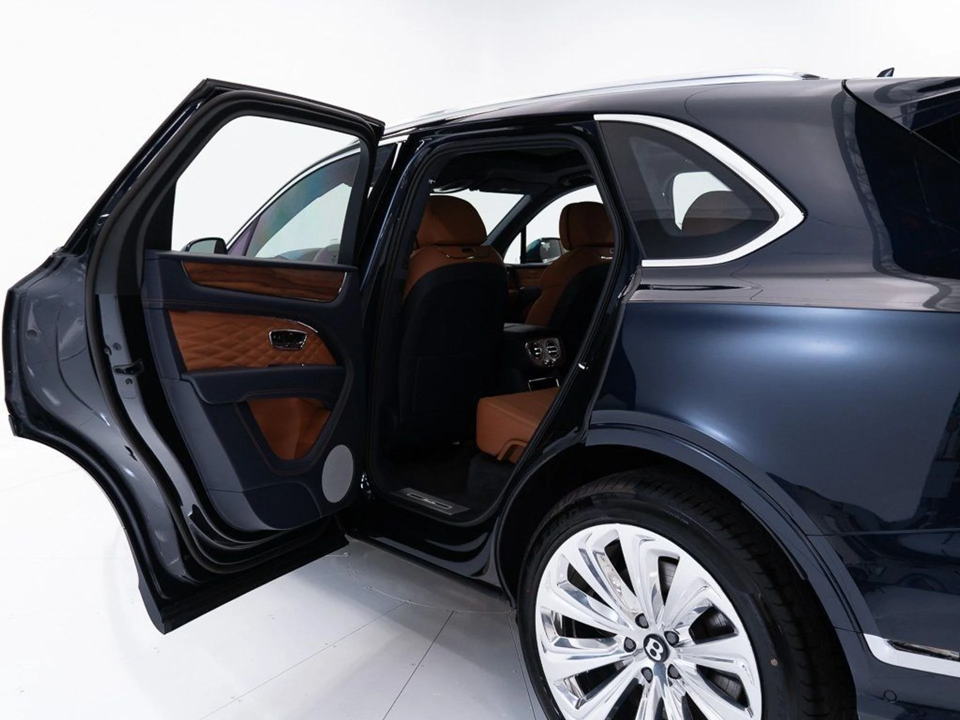 mph019_97049116_458fe2ab54bf51a6ccbf4686810cf4ae_98c51a0461