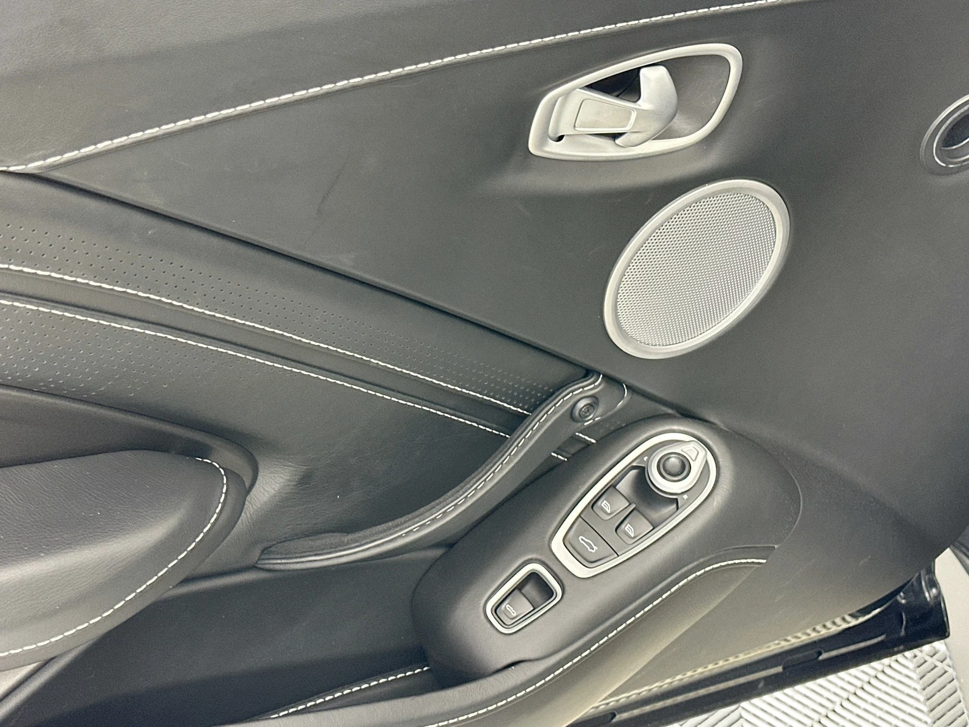 mph019_972190454_20_0c0d5c6d90