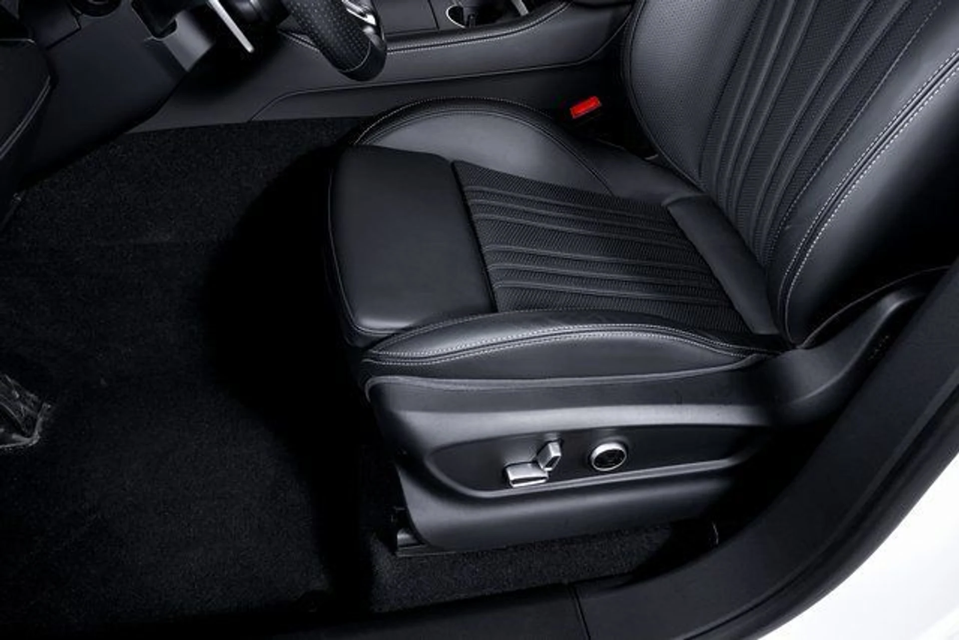 mph019_972588107_01dd12e34be704dfe959cc4b0f806f4cx_099033bd6f