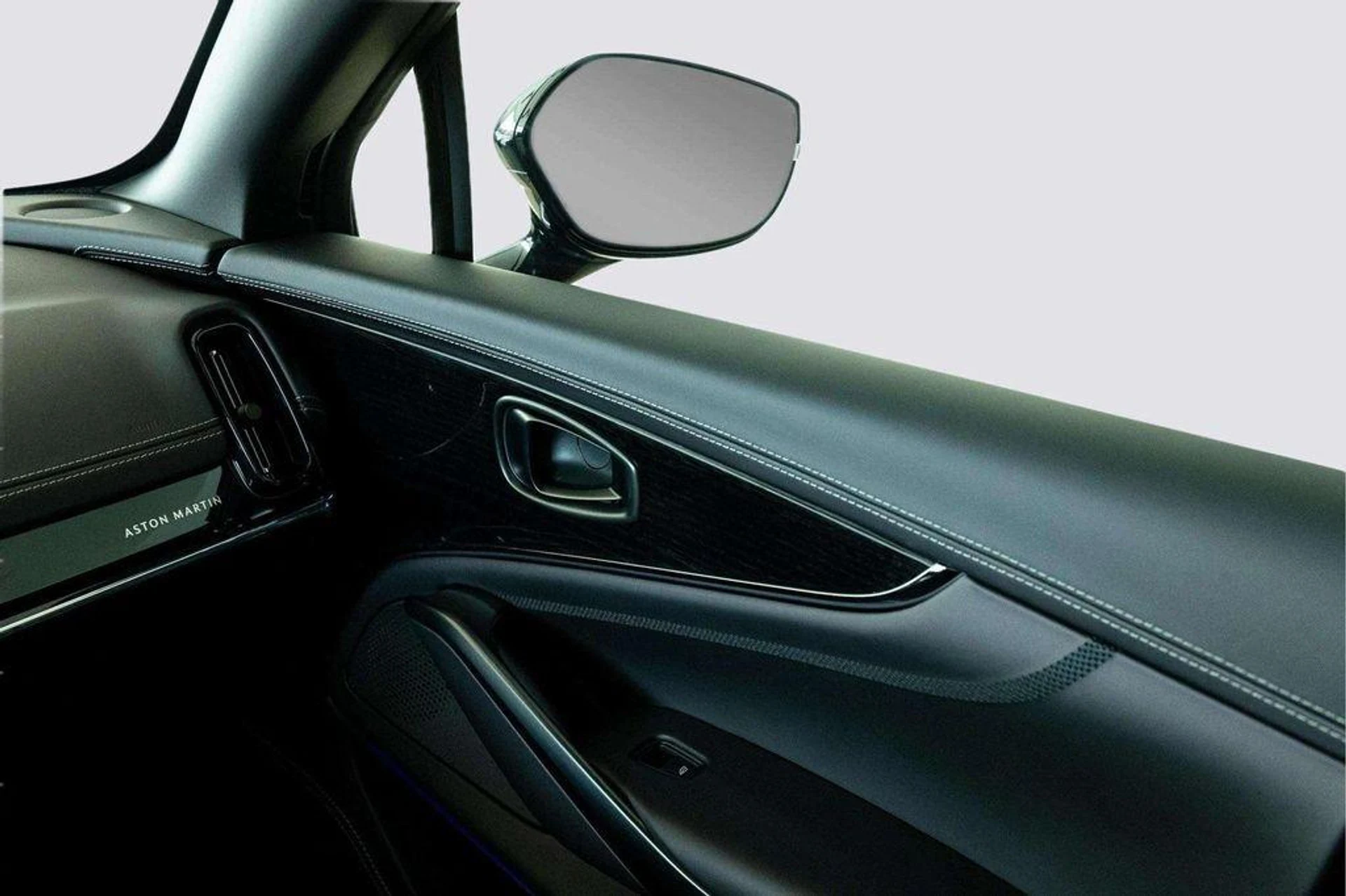 mph019_978371289_es_M_Og_v_G_Bq3q_X5_IH_2_C_so4_Su_NWM_c69f90f5d1