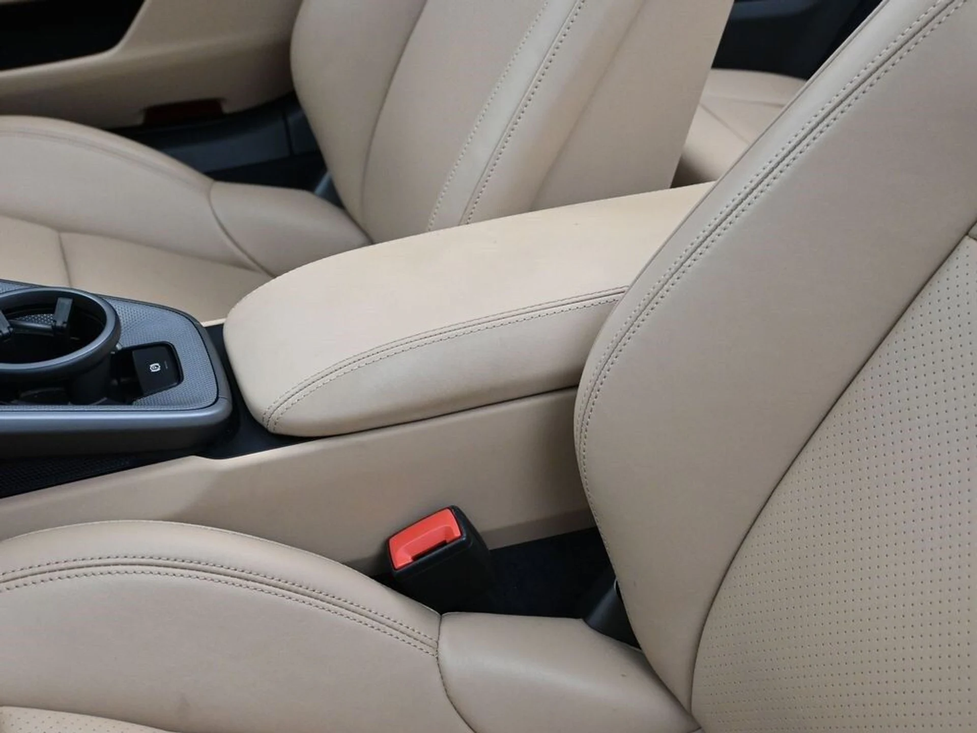 mph019_983205465_3d033f69c8e8eaaa16cc6caac4d05e6dx_3415772a26