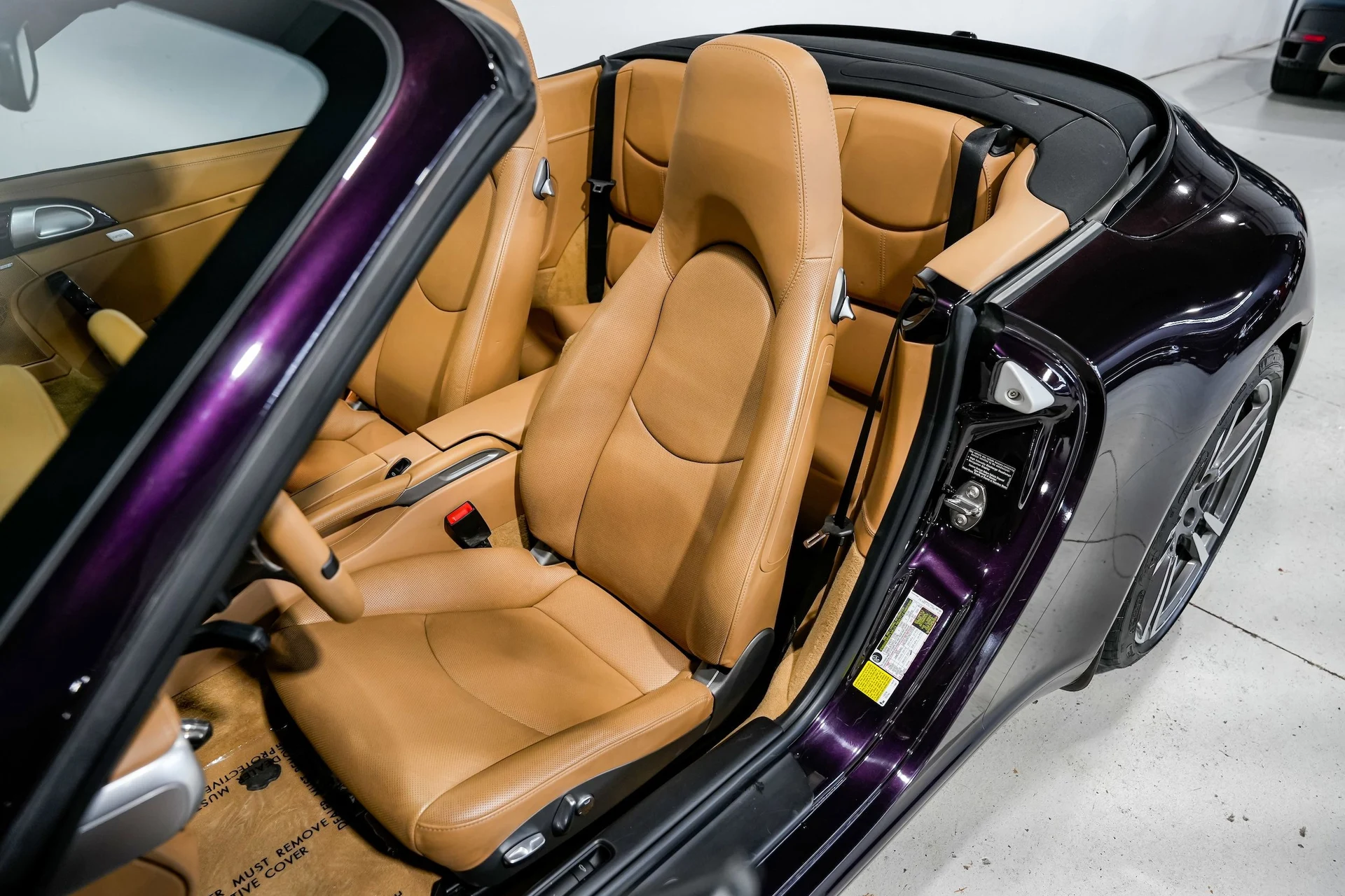 mph019_987119078_b21724b6206fe16f4a89b7efdcbb9e79x_203924d4f4