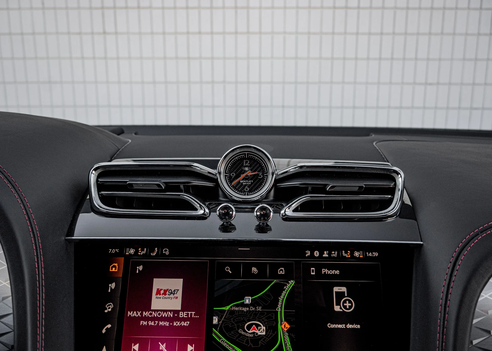 mph019_988235174_9a1a477e_4911_4f60_a704_2264e4c37e9b_d5744c22ac