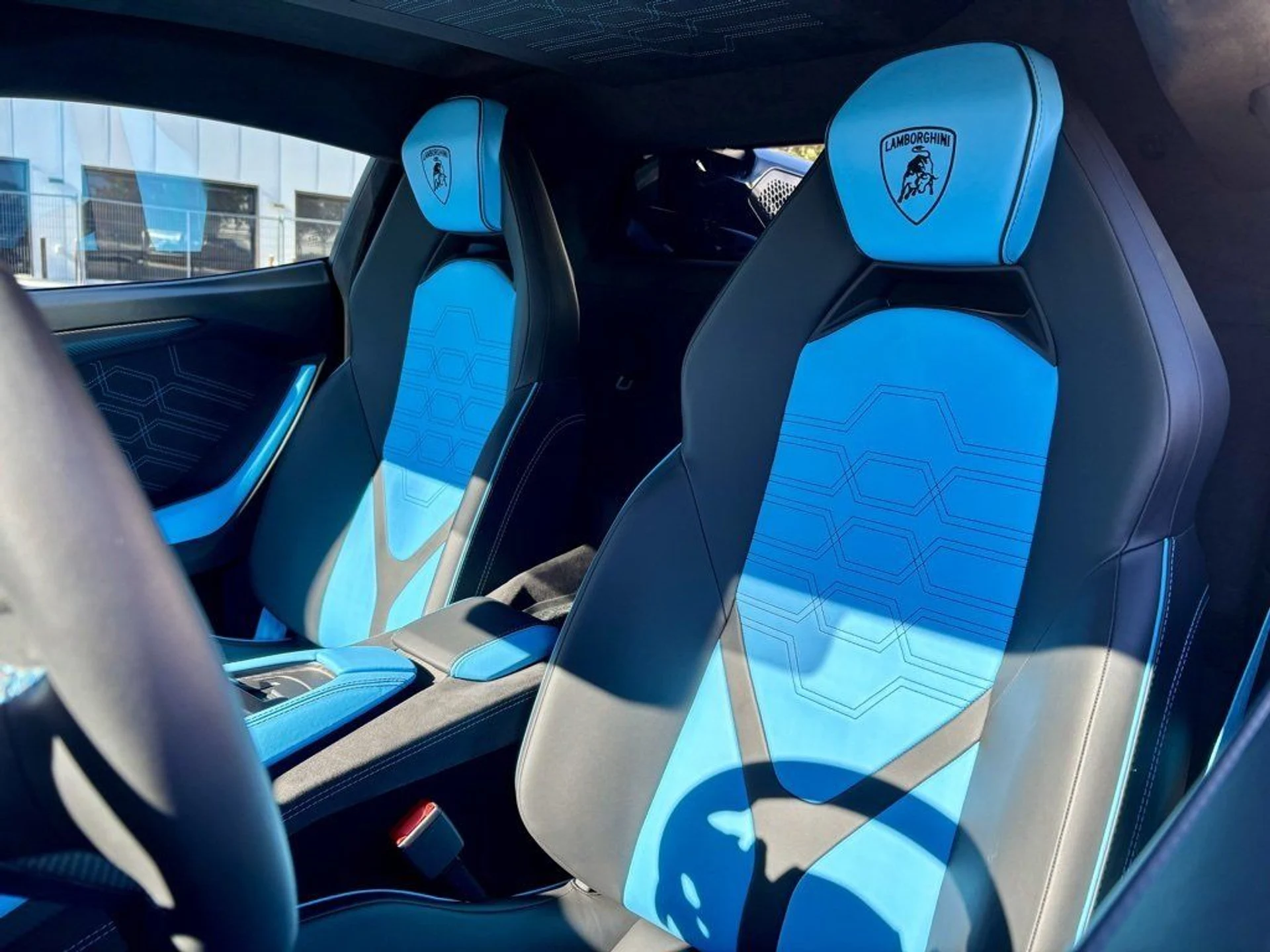 mph019_990754796_03358311aae80ce27138d7980446c5c2_f503cf4769