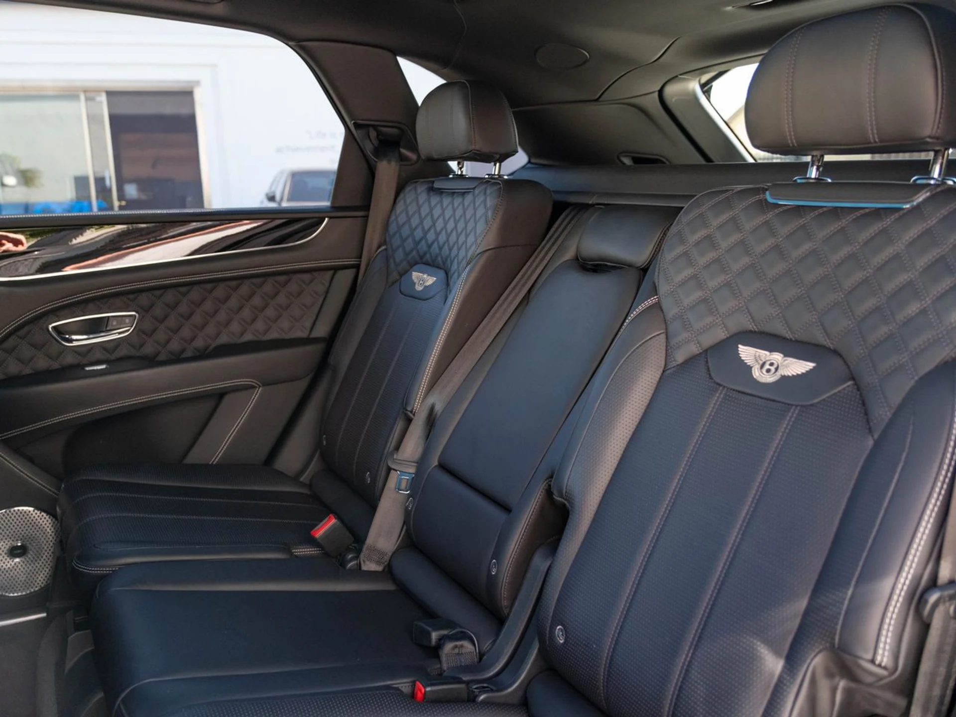 mph019_991372869_21cd9b17854a49b92202e0a63f406c92x_4654086fdb