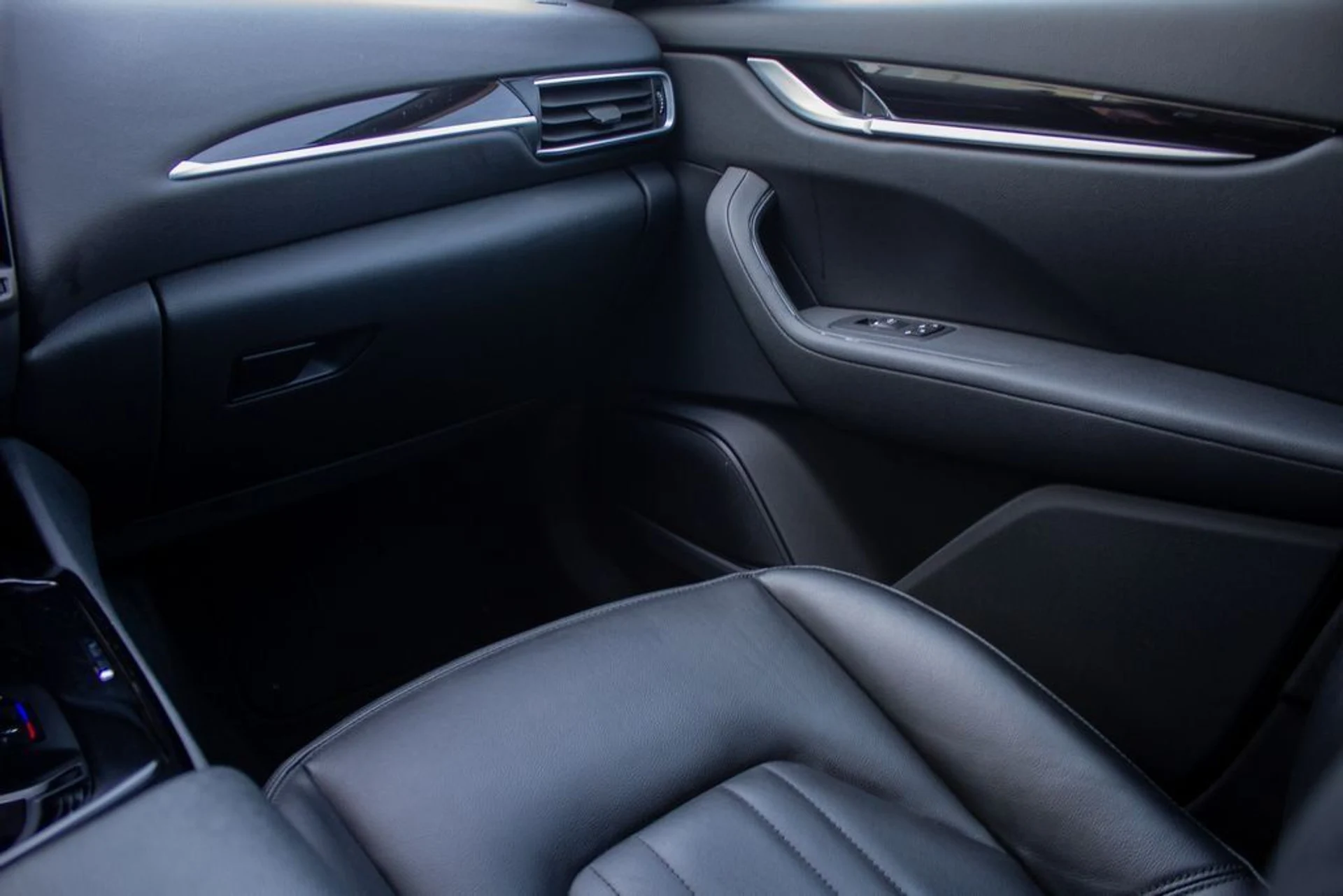 mph019_99177644_7574cb10086d9cc405045ee642356989_2b6b3dc518