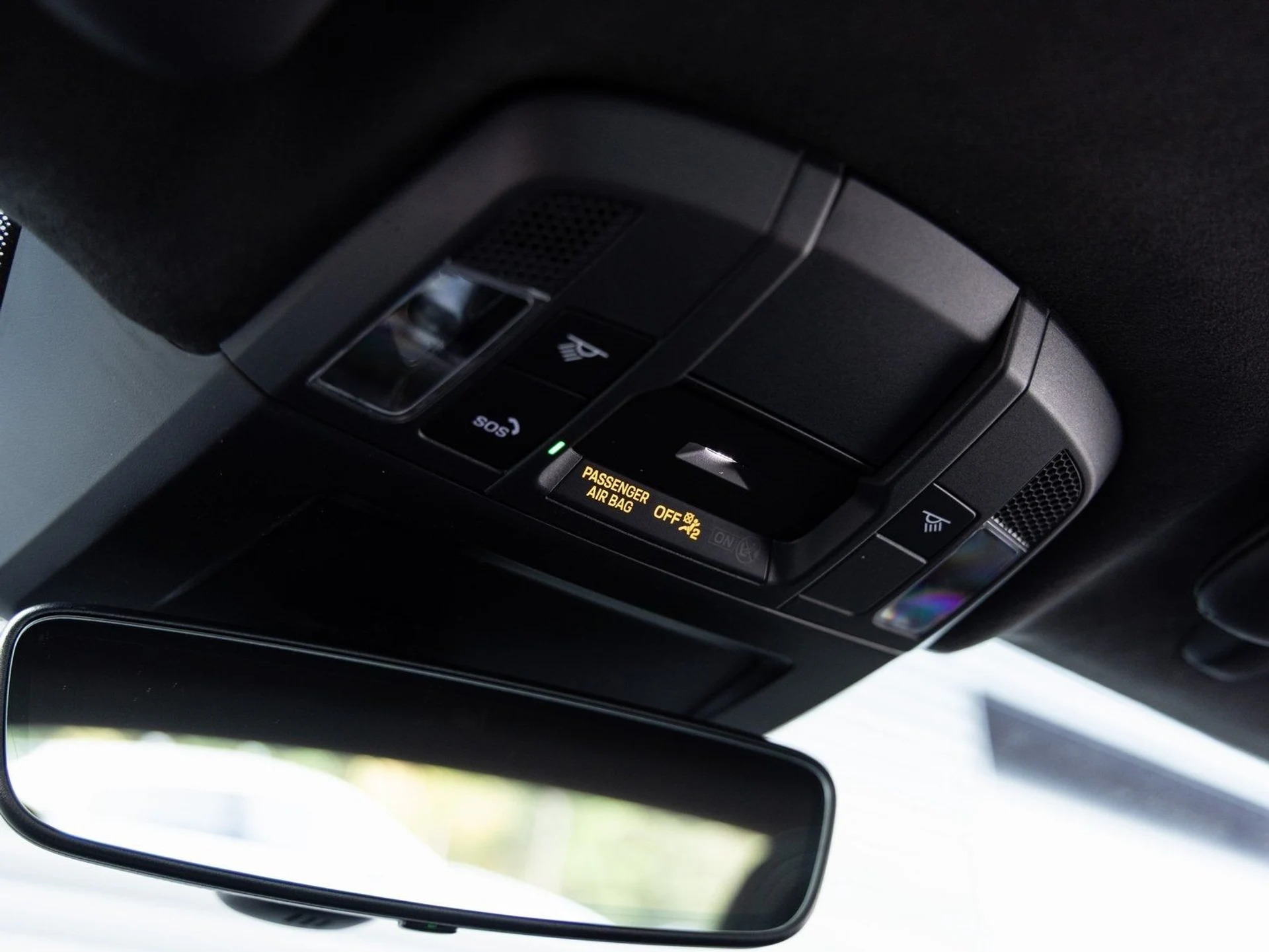 mph019_998295407_20_3348b9f9f4