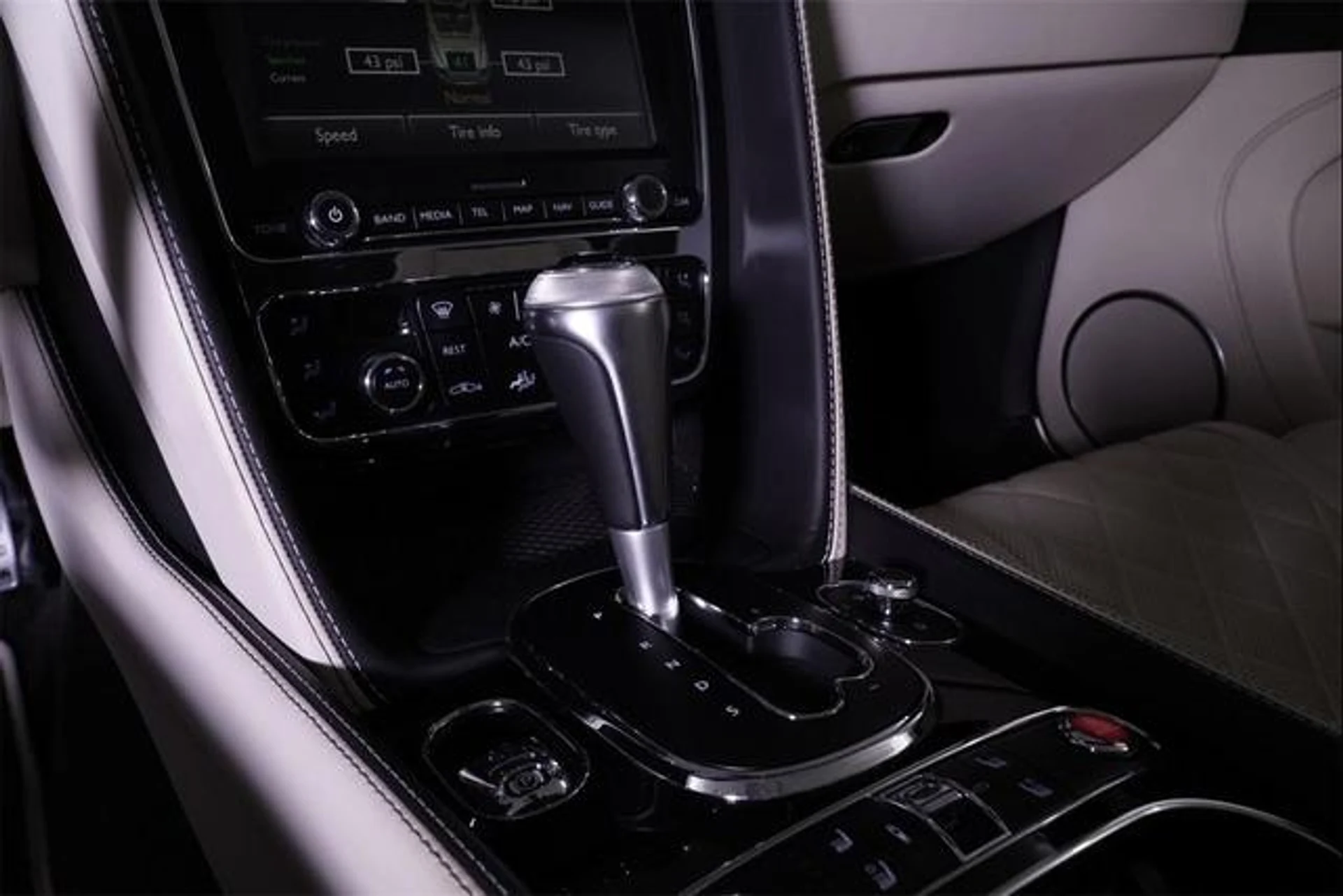 mph019_C3q0k_Pevd_Ykn_Jvwc_Vj_F2_O7_Hjpb_U_0e3307af8c