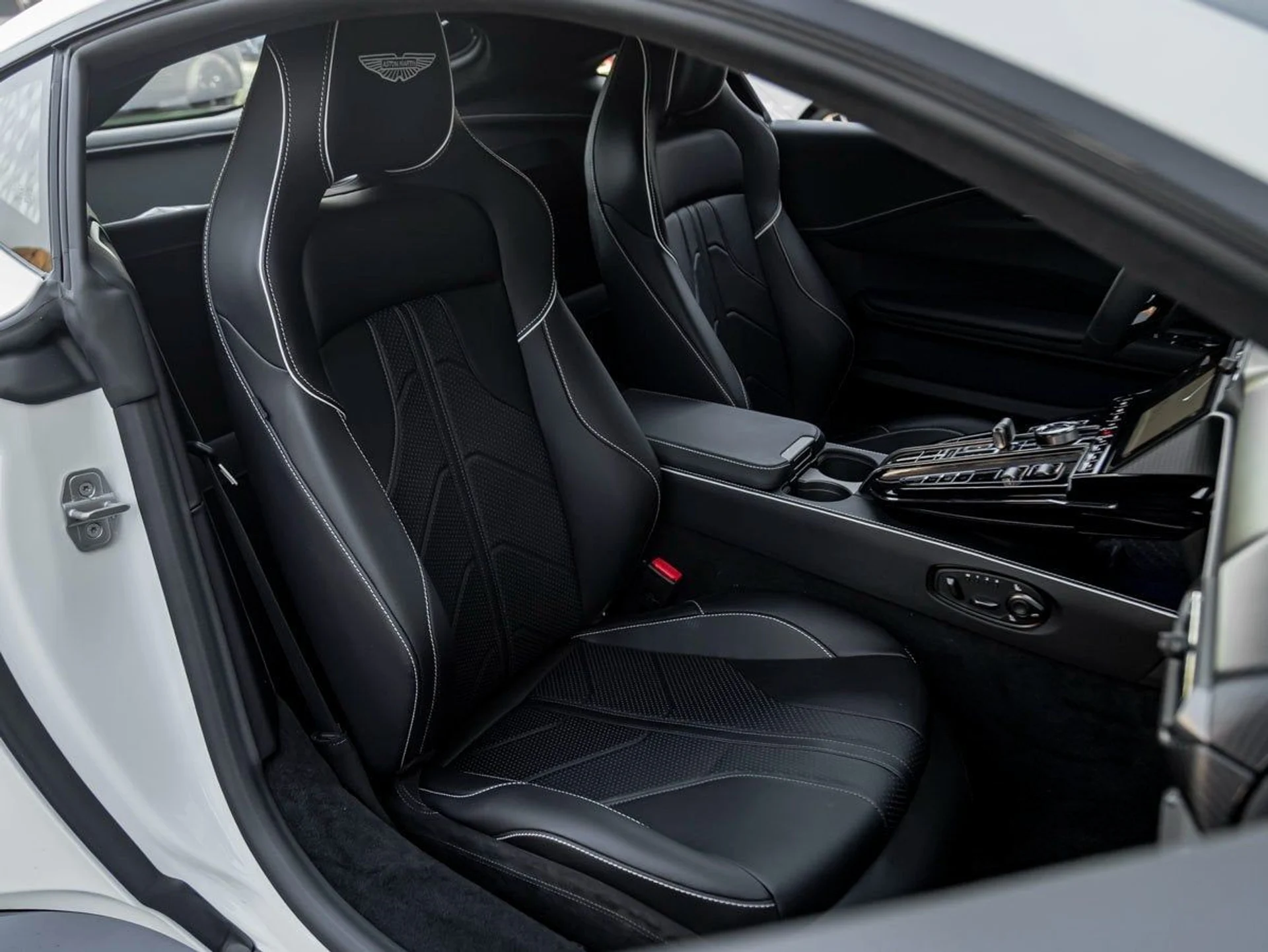 mph020_1000914744_21_4882efec01