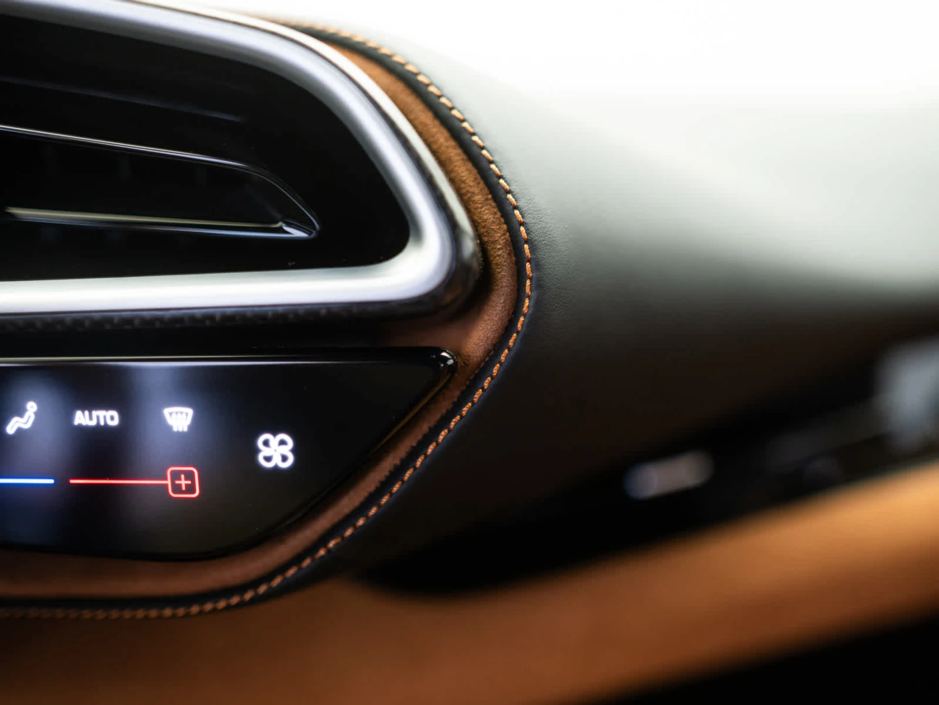 mph020_1002433227_013b46b219ffa6fc29a45b8efd554ea9x_e2a538e399