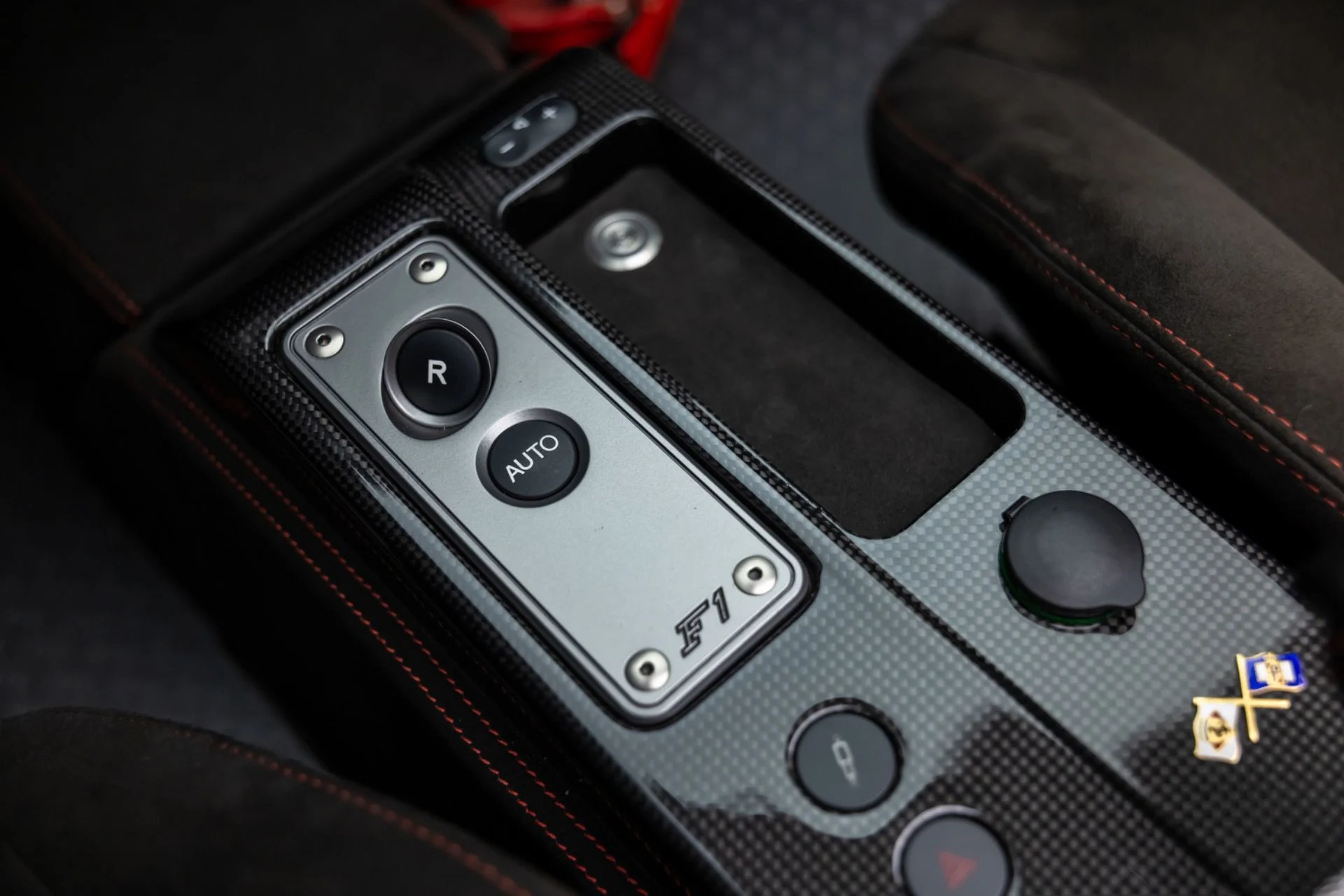 mph020_1007744495_13488_p21_l_d54d2aadd0