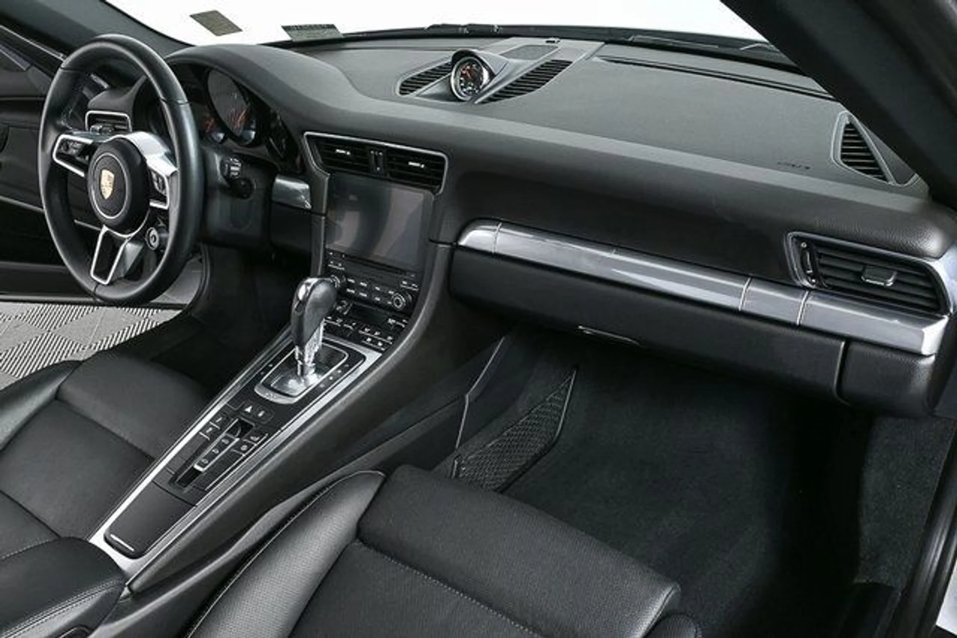 mph020_1007952044_9e3e3f772dc73aeb779bd5bfa8599166_8daa259711