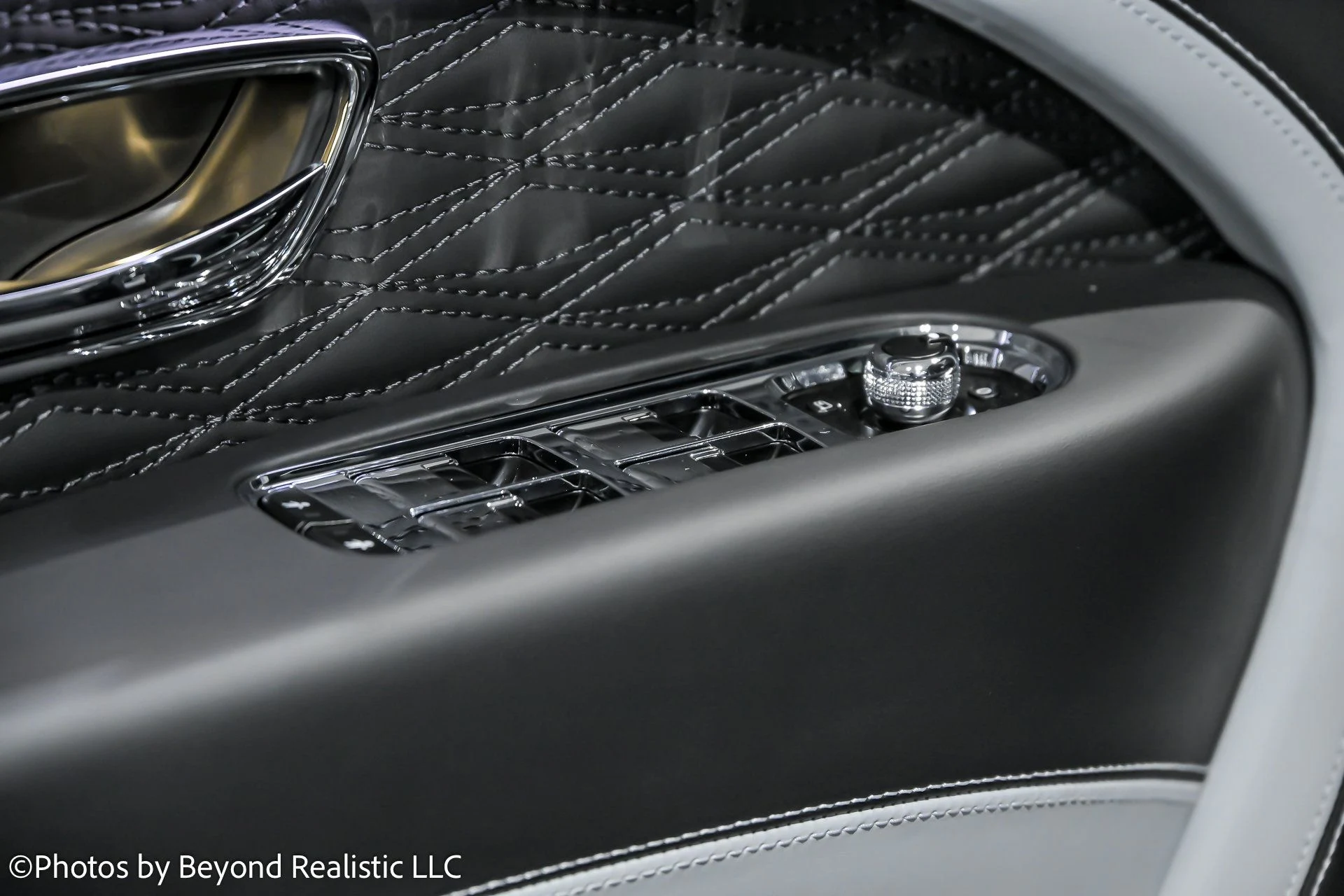 mph020_1009340232_55be37a74c3244829e0b8e3986eeee4ex_9b7c813918