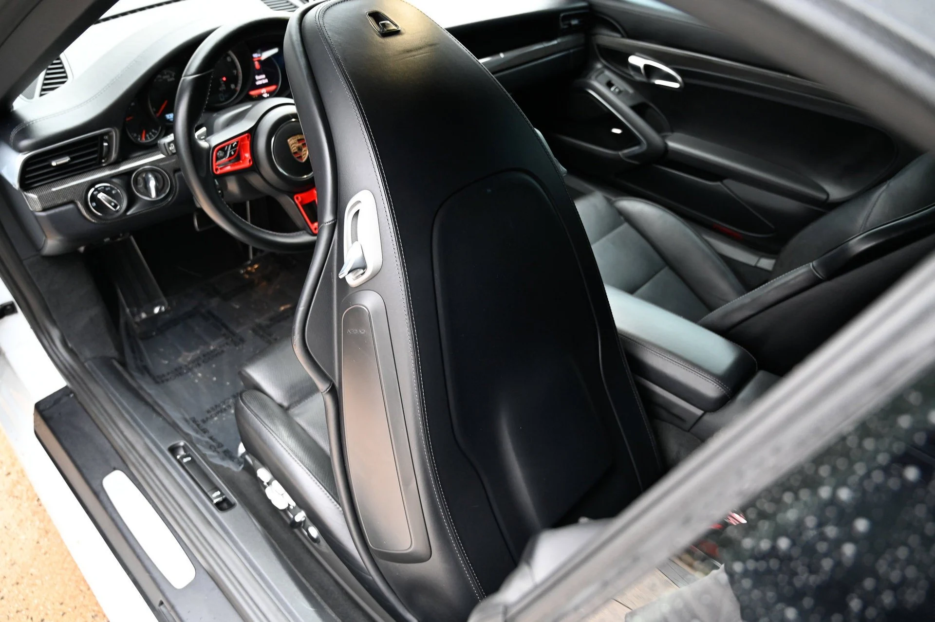 mph020_1014302123_695834ab9f154307be91a6d7b2af1c8e_ef99376667