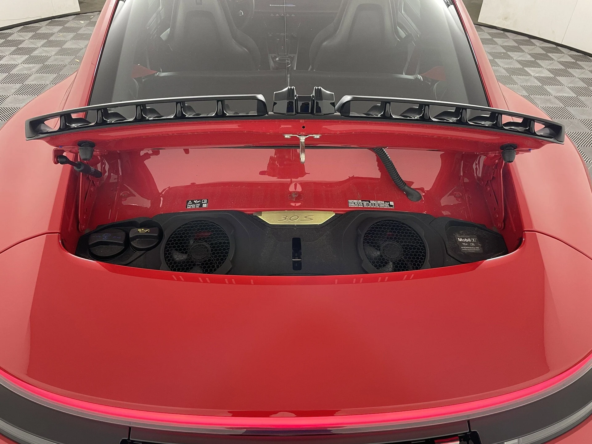 mph020_1018119193_581b1cb3f750950ca3c97f714ab75b5cx_3b68d52994